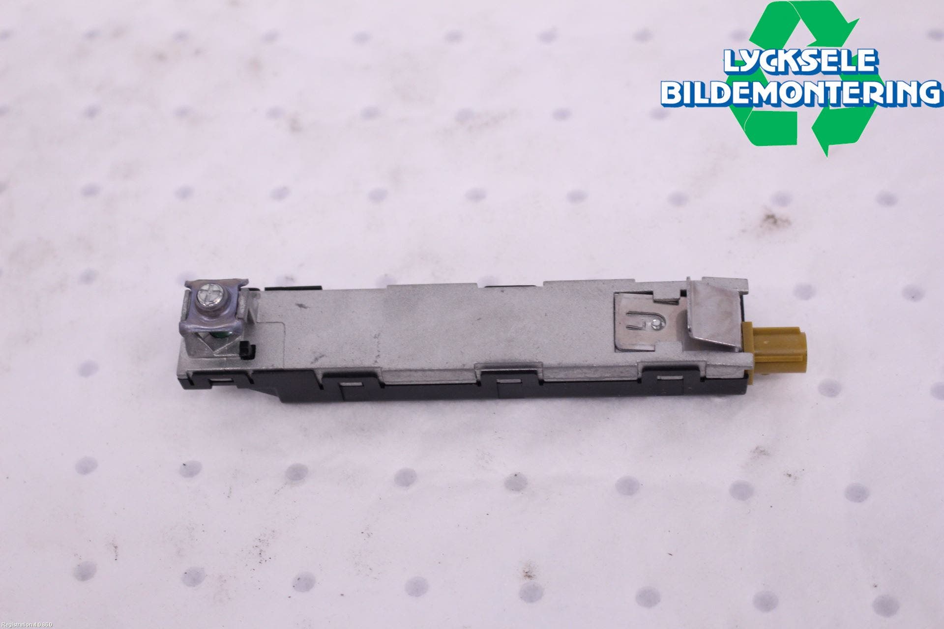 Volkswagen VW T-ROC 18- Antennförstärkare