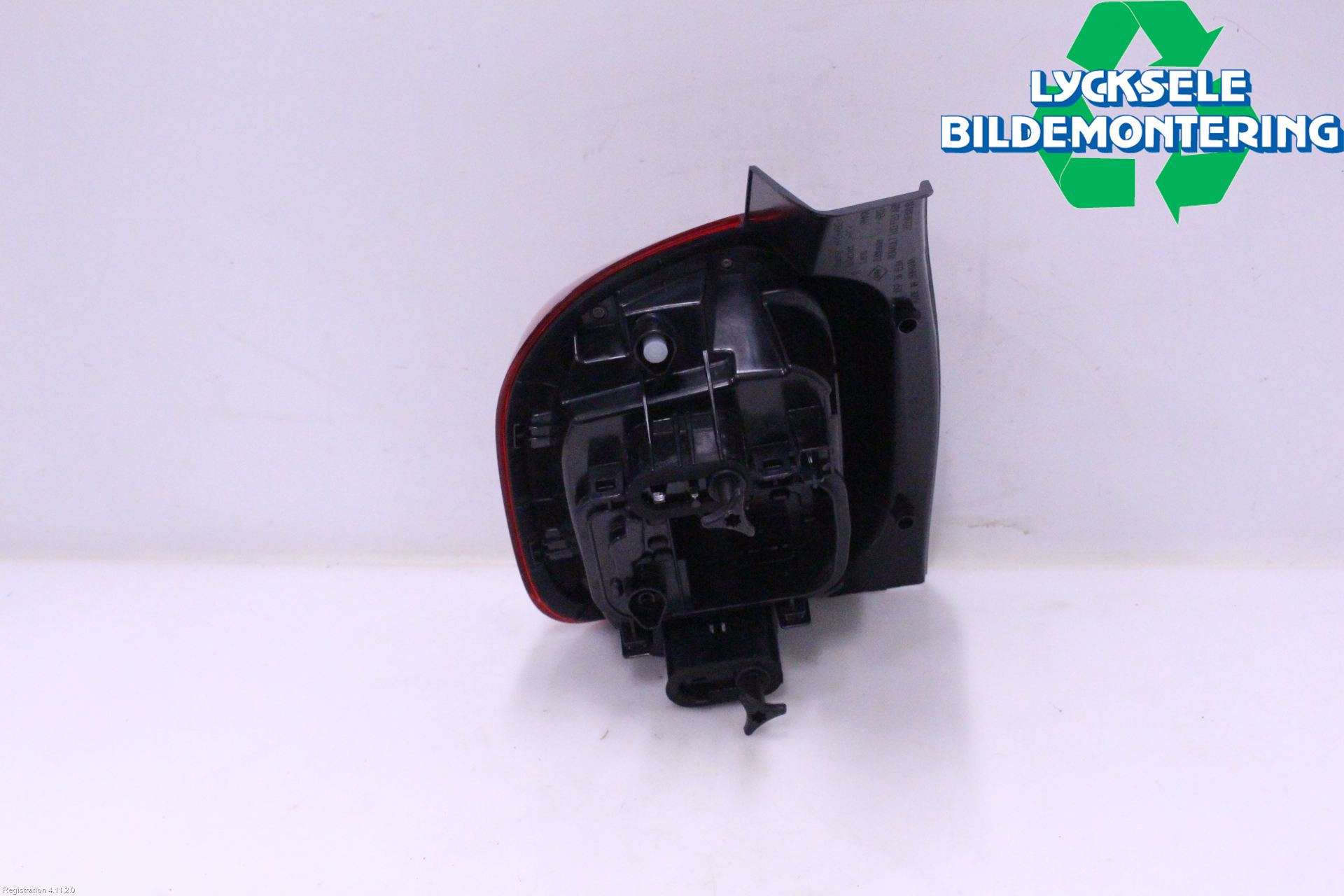 Dacia DUSTER 18-24 Bakljus Höger