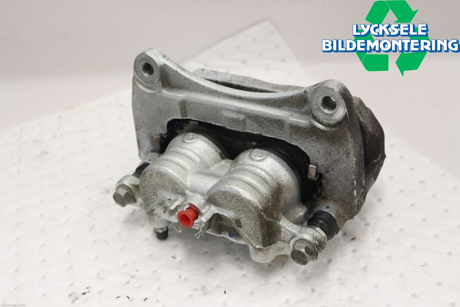 Subaru OUTBACK 15-20 Bromsok Fram Vänster