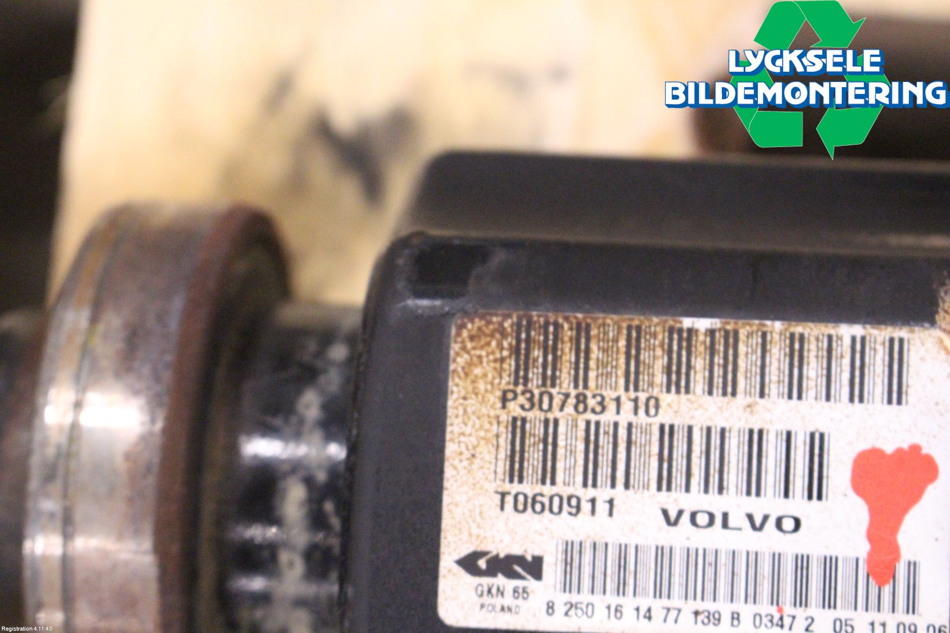 Volvo XC70 05-07 Drivaxel Fram Höger