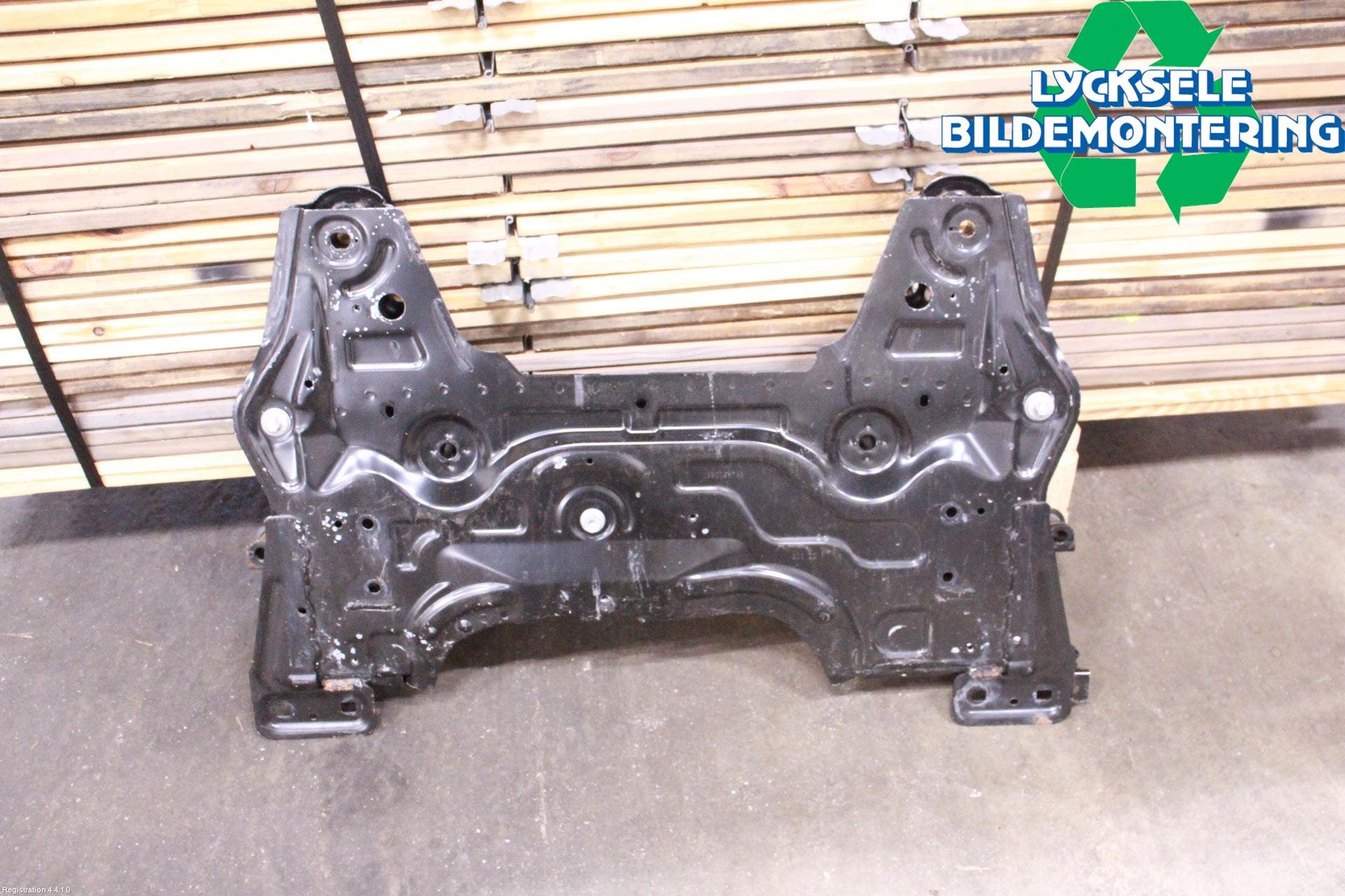 Peugeot 2008/E-2008 20- Framvagnsbalk