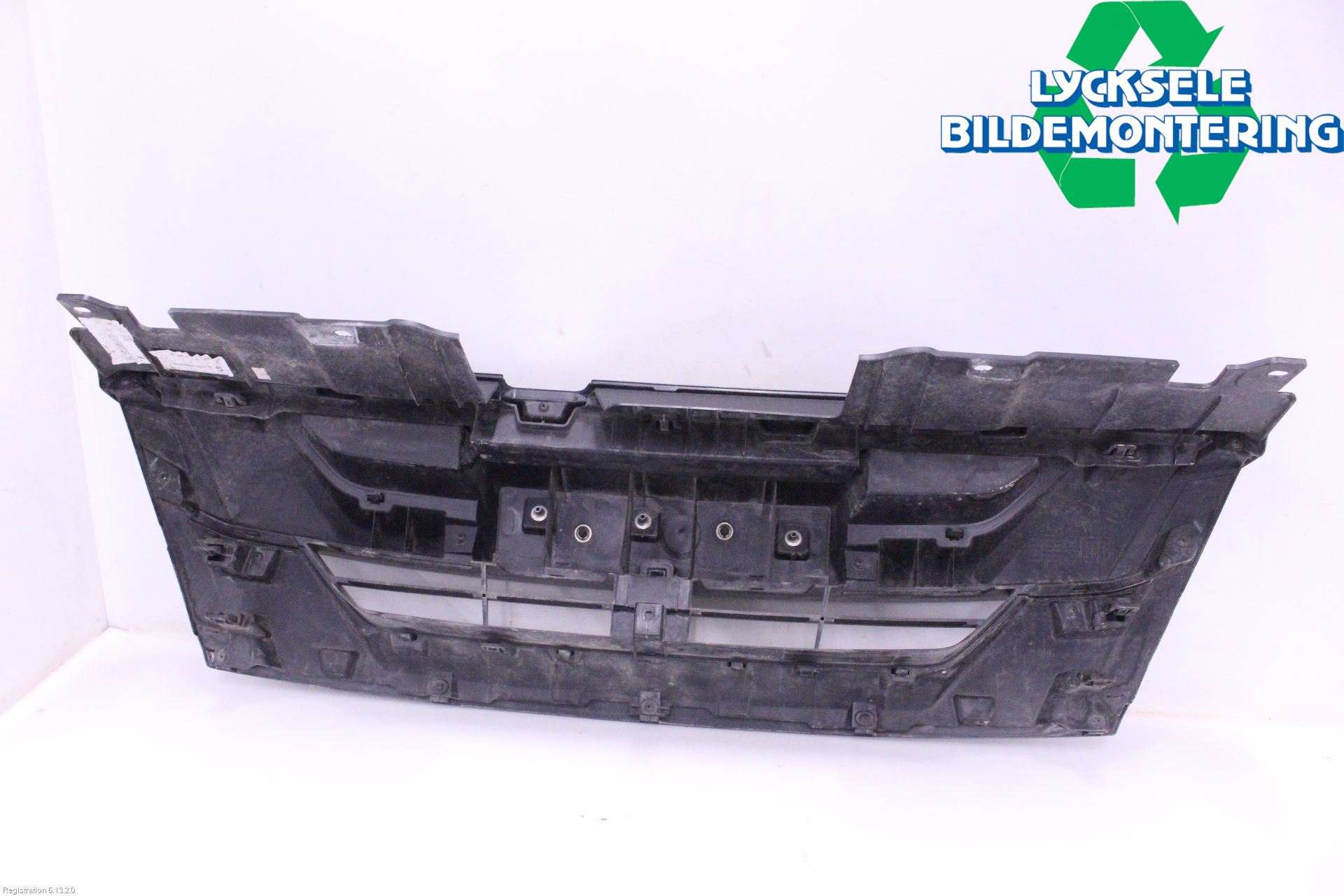Isuzu D-MAX Grill Komp