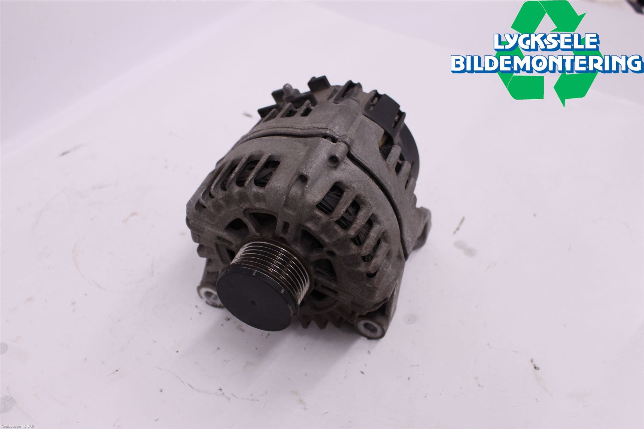 BMW 5 F10/F11/F18 09-17 Generator