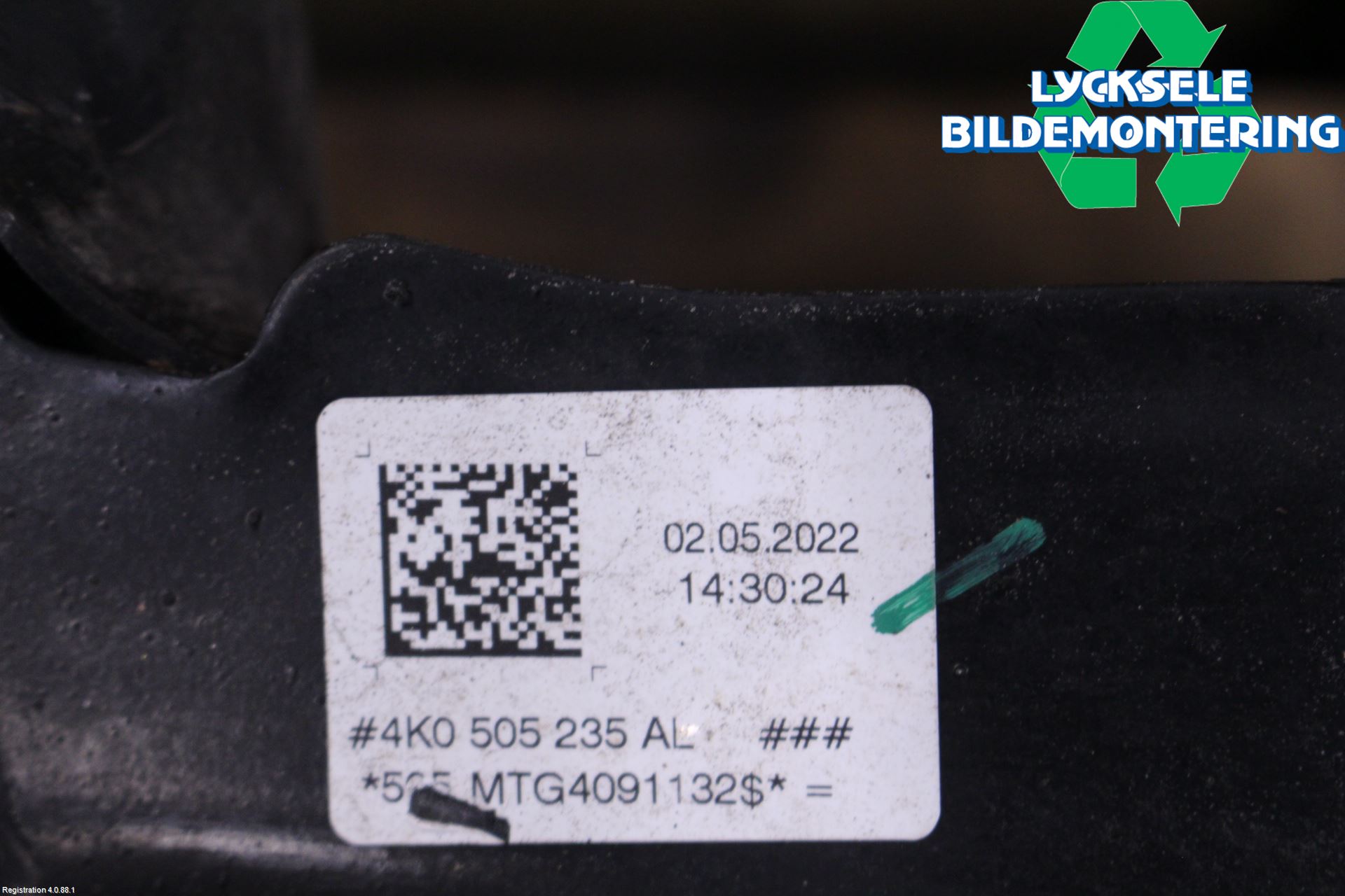 Audi A6 F2/C8 19- Bakaxelbalk