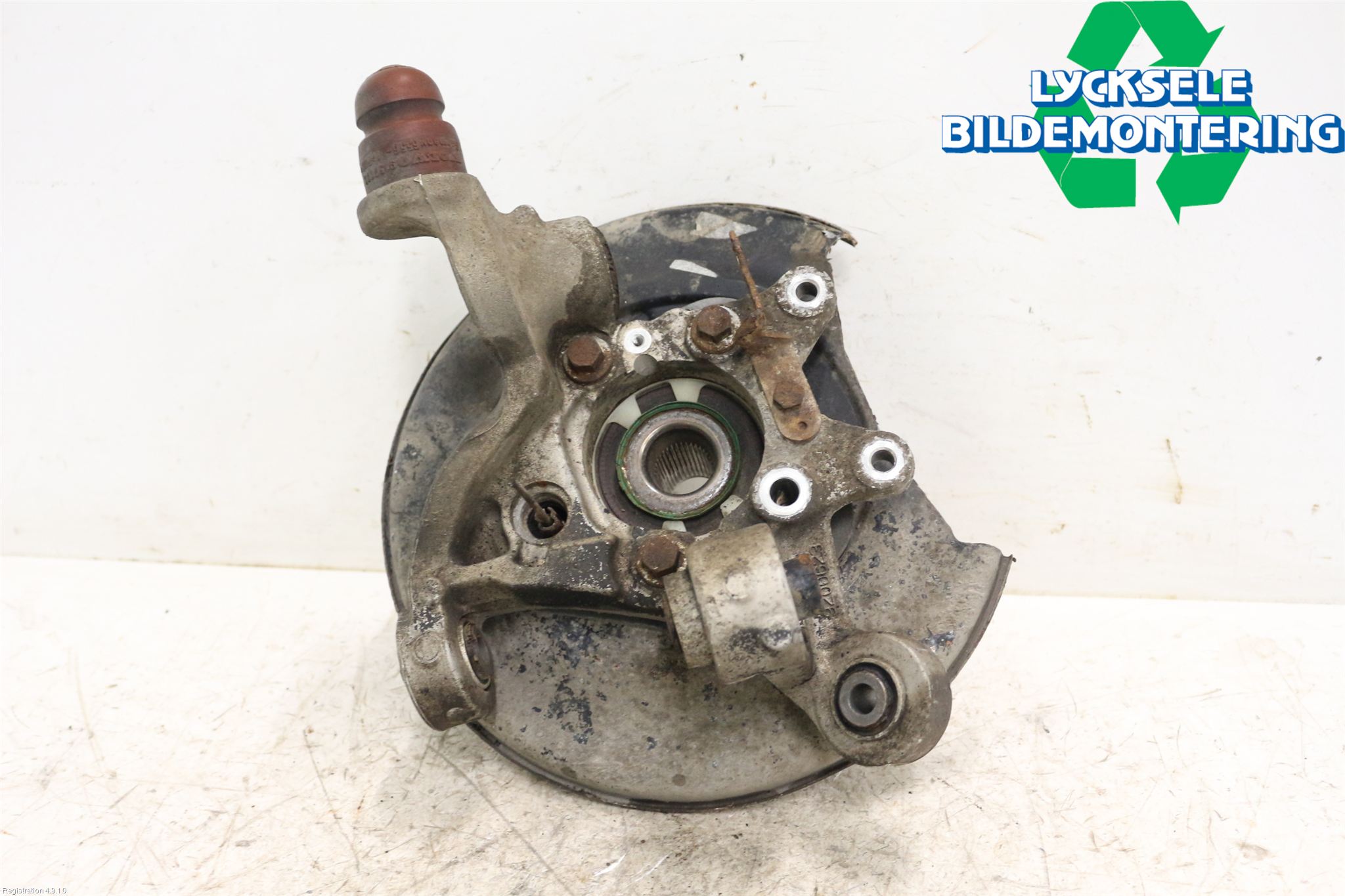 Volvo V70 05-08 Hjullagerhus-Spindel Vä B