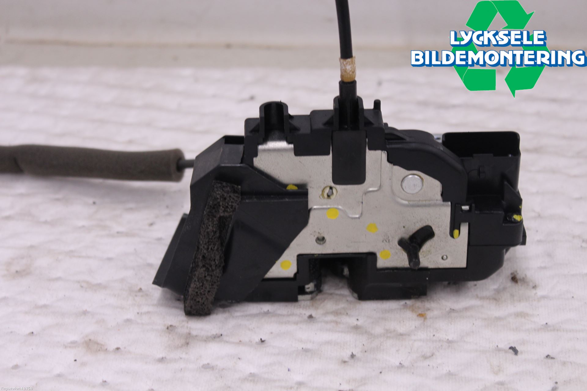 Nissan JUKE 14-19 Låskista-Dörrlås