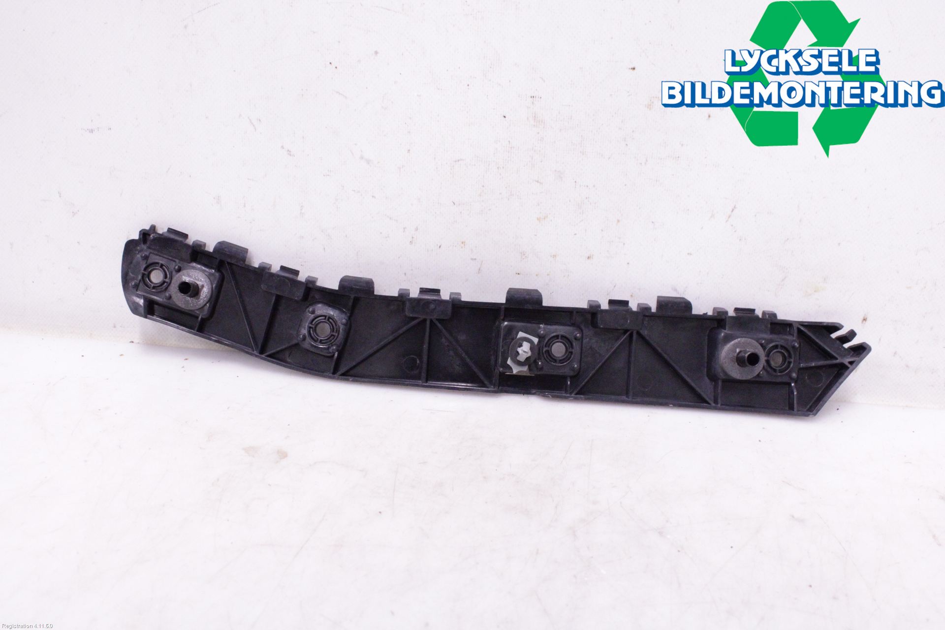 Ford KUGA 13-16 Stötfångarfäste Bak Hö