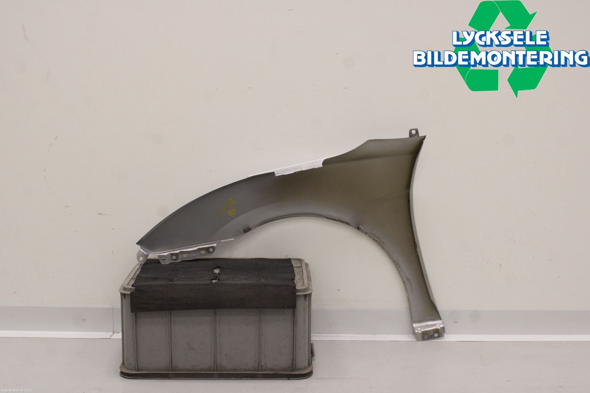 Hyundai i40 16-18 Skärm Fram Höger