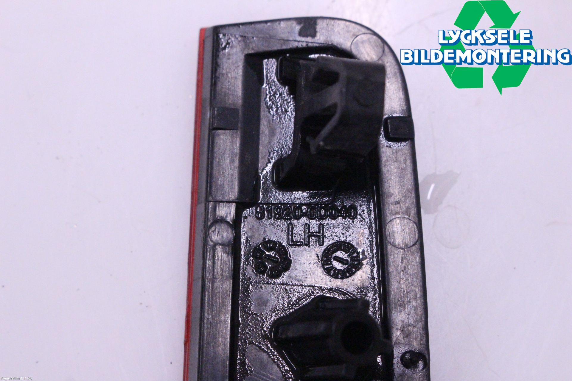 Toyota YARIS XP130 15-20 Dimljus/Reflex Bak