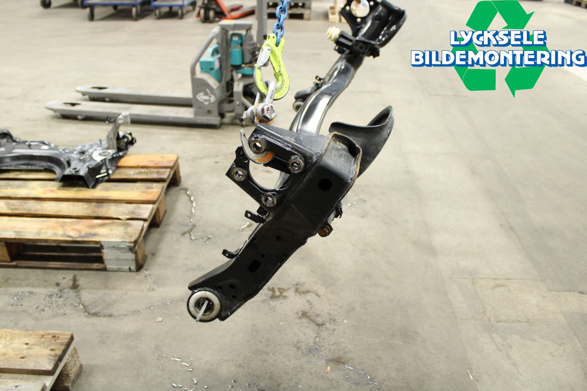 Citroen C5 AIRCROSS 19- Bakaxelbalk