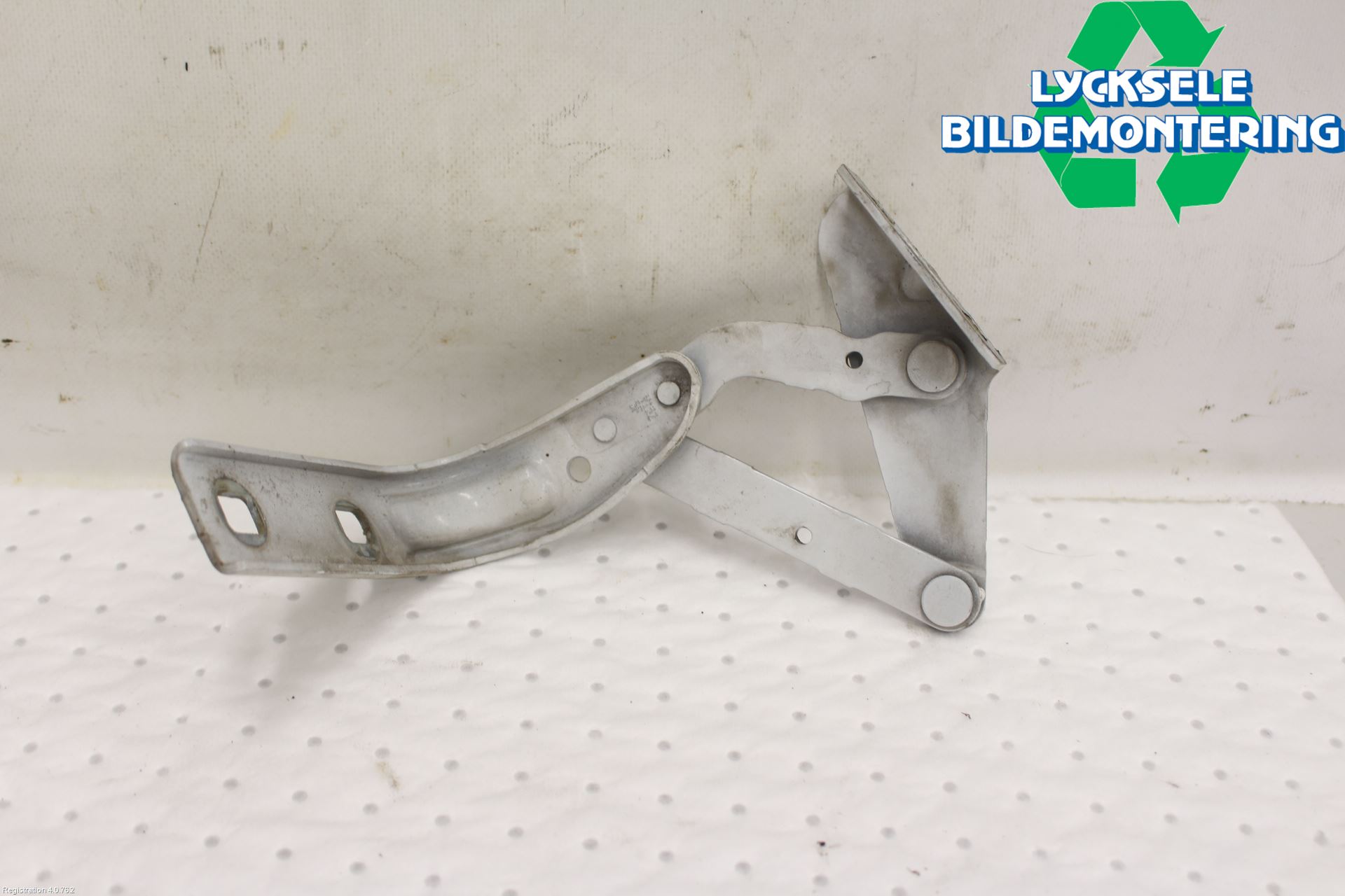 Renault MASTER III  04-10 Huvgångjärn