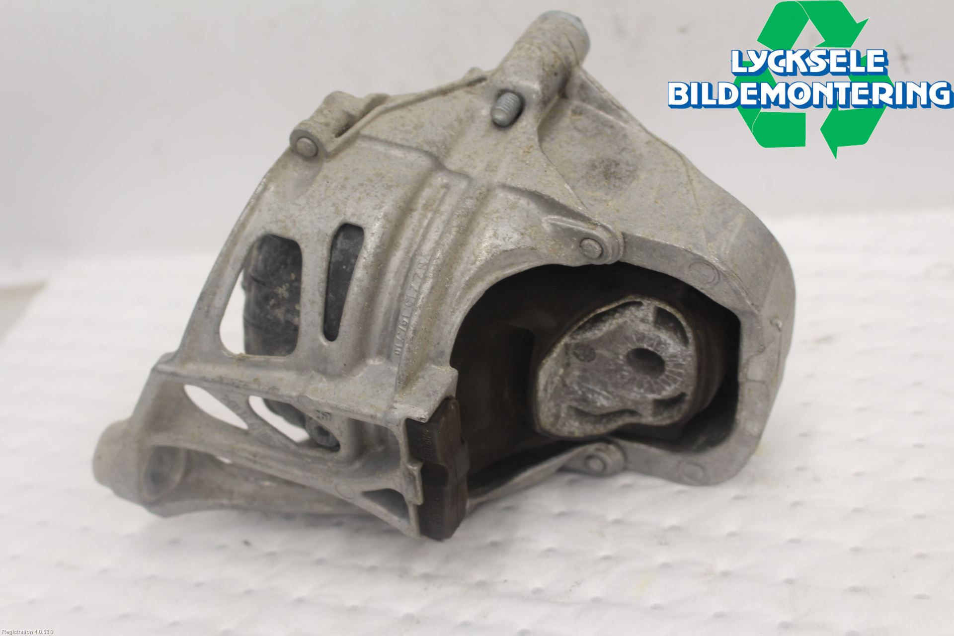 Audi A6 F2/C8 19- Motorkudde