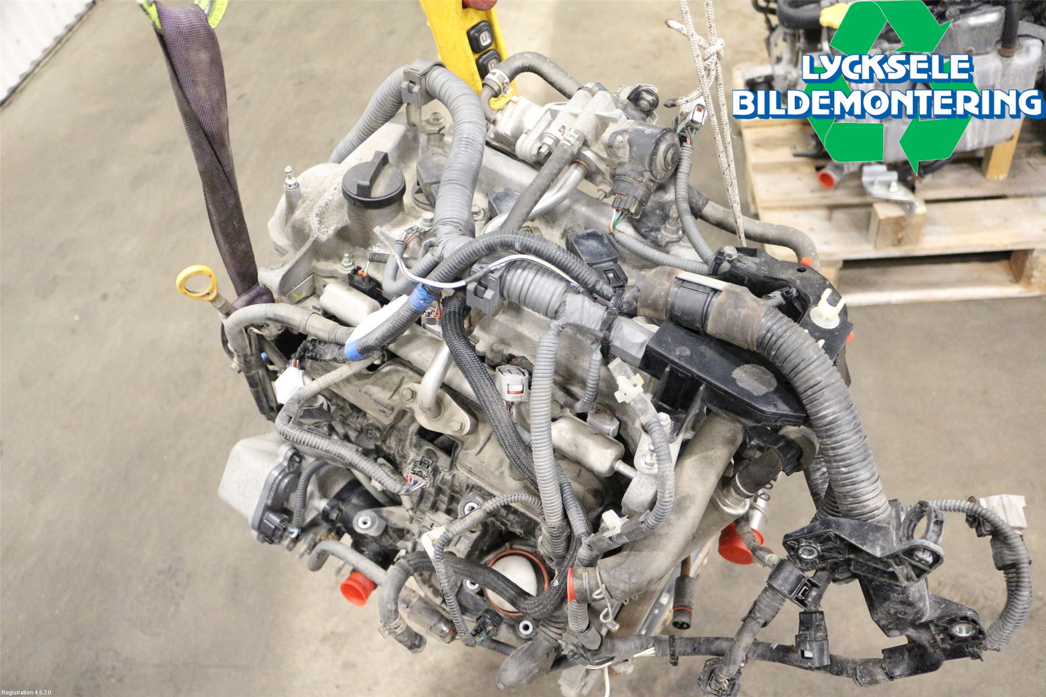 Toyota YARIS XP130 12-14 Motor Bensin