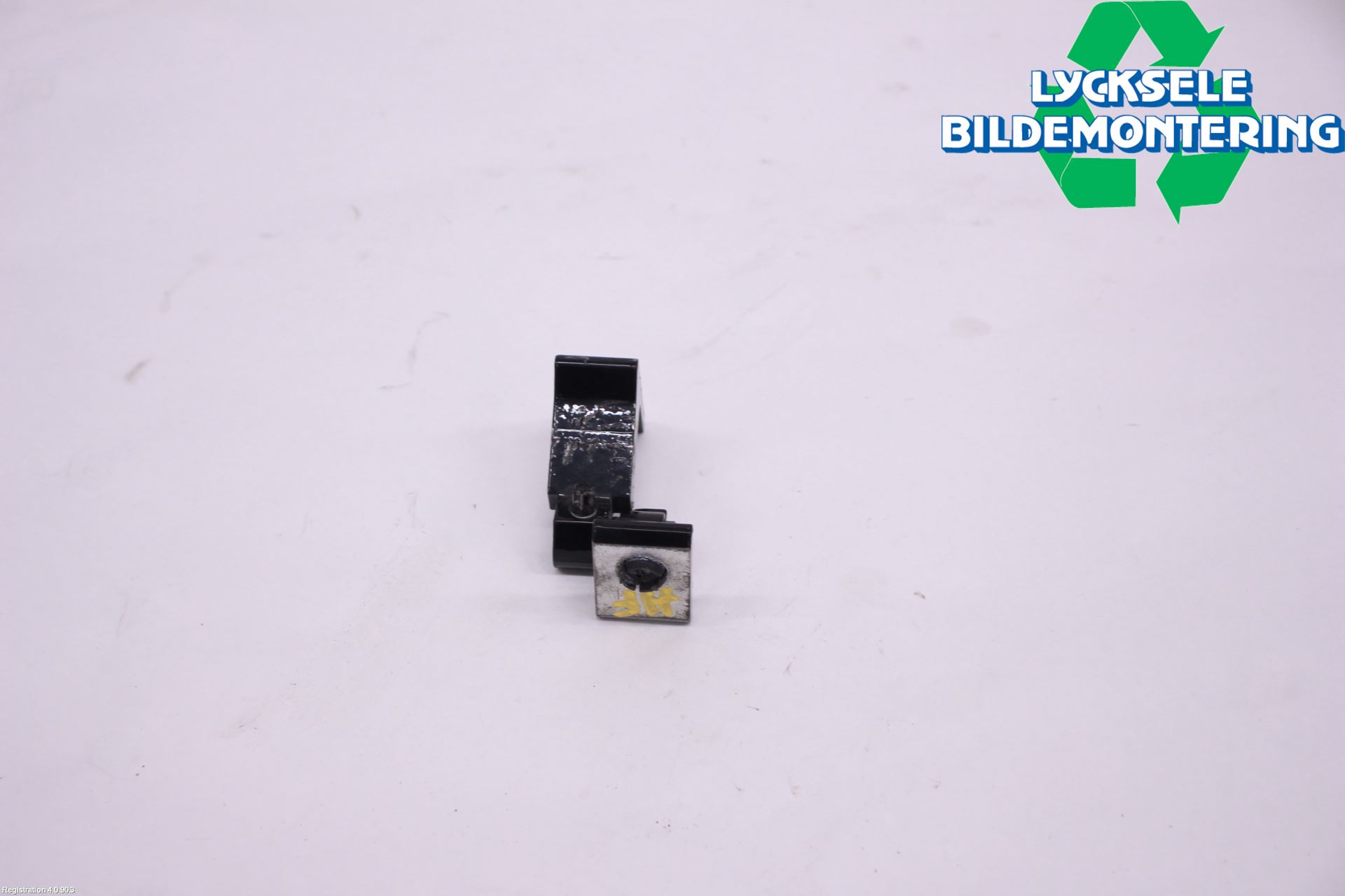 Audi A4/S4 08-11 Dörrgångjärn