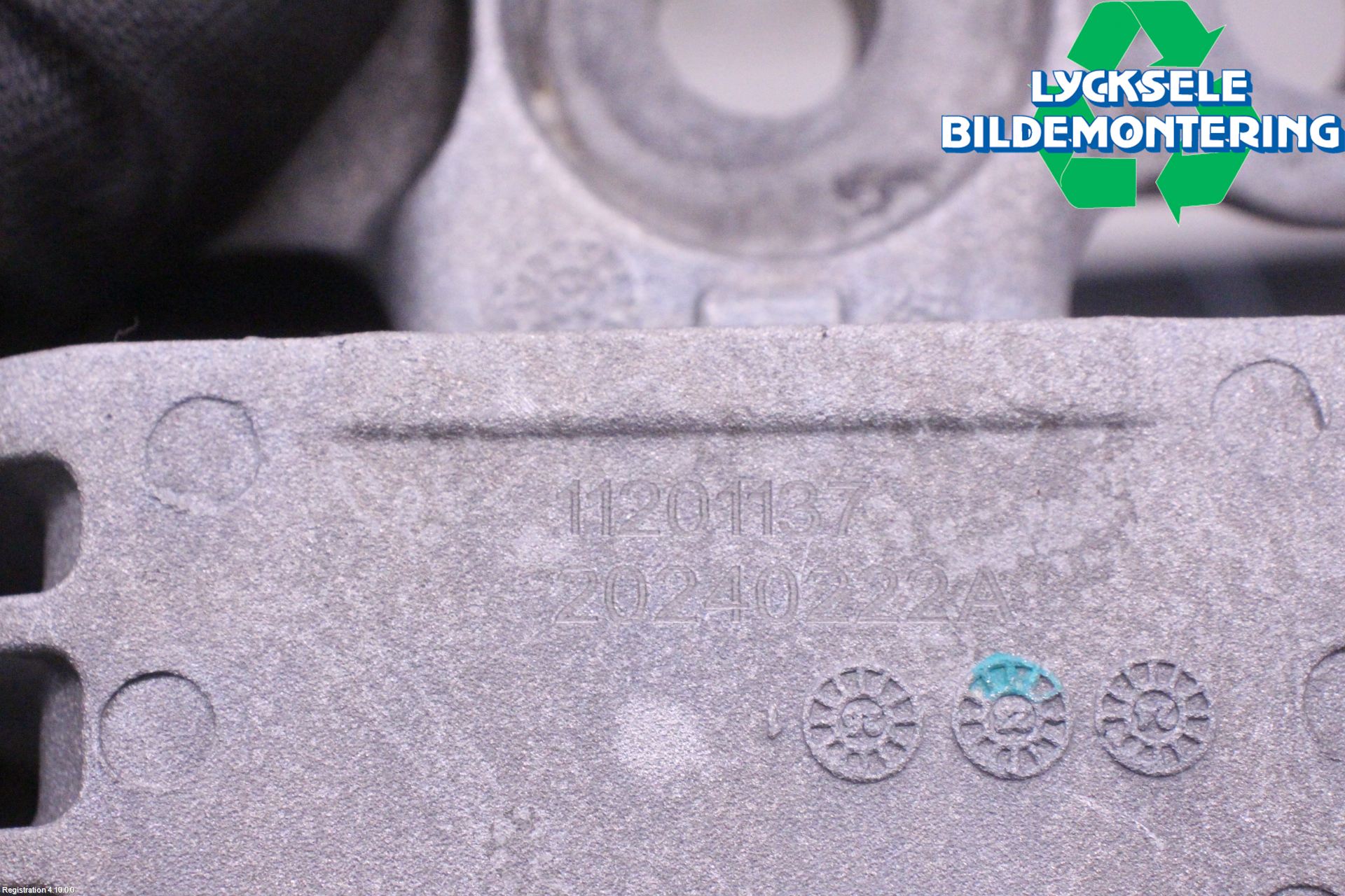 MG 3 HYBRID+ 25- Motorfäste