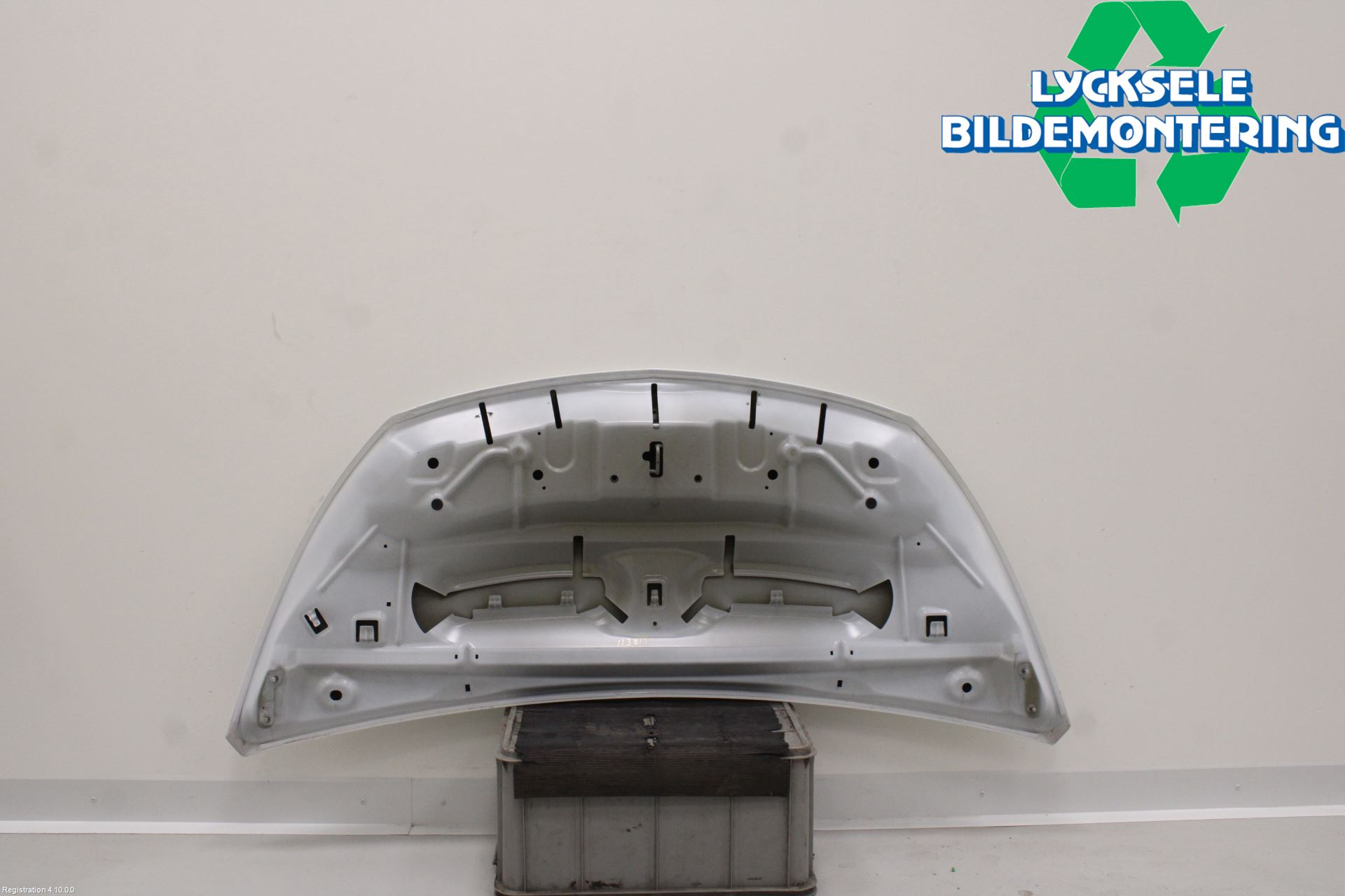 Opel VIVARO 15-19 Huv Fram