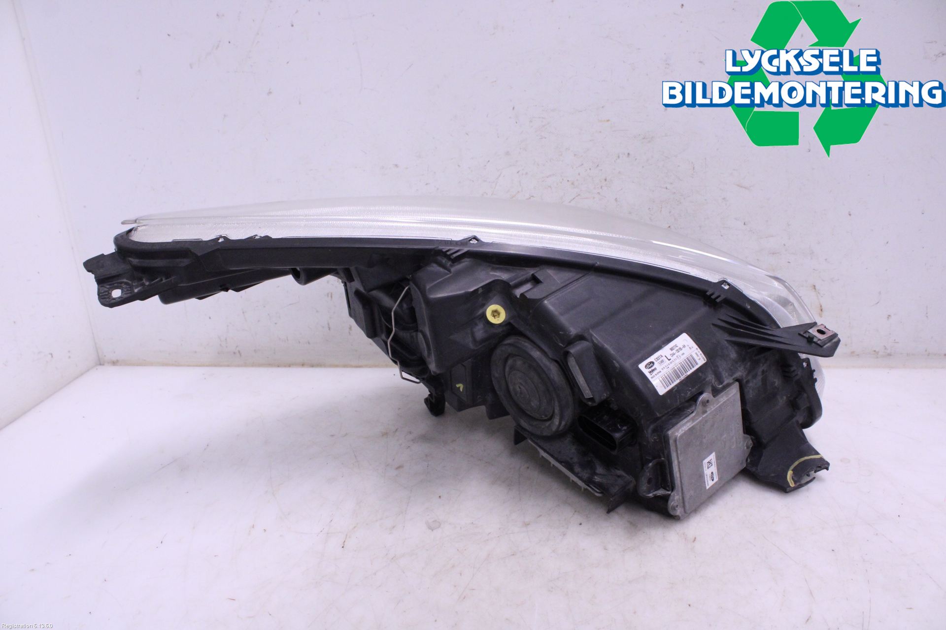 Ford KUGA 13-16 Strålkastare Vänster