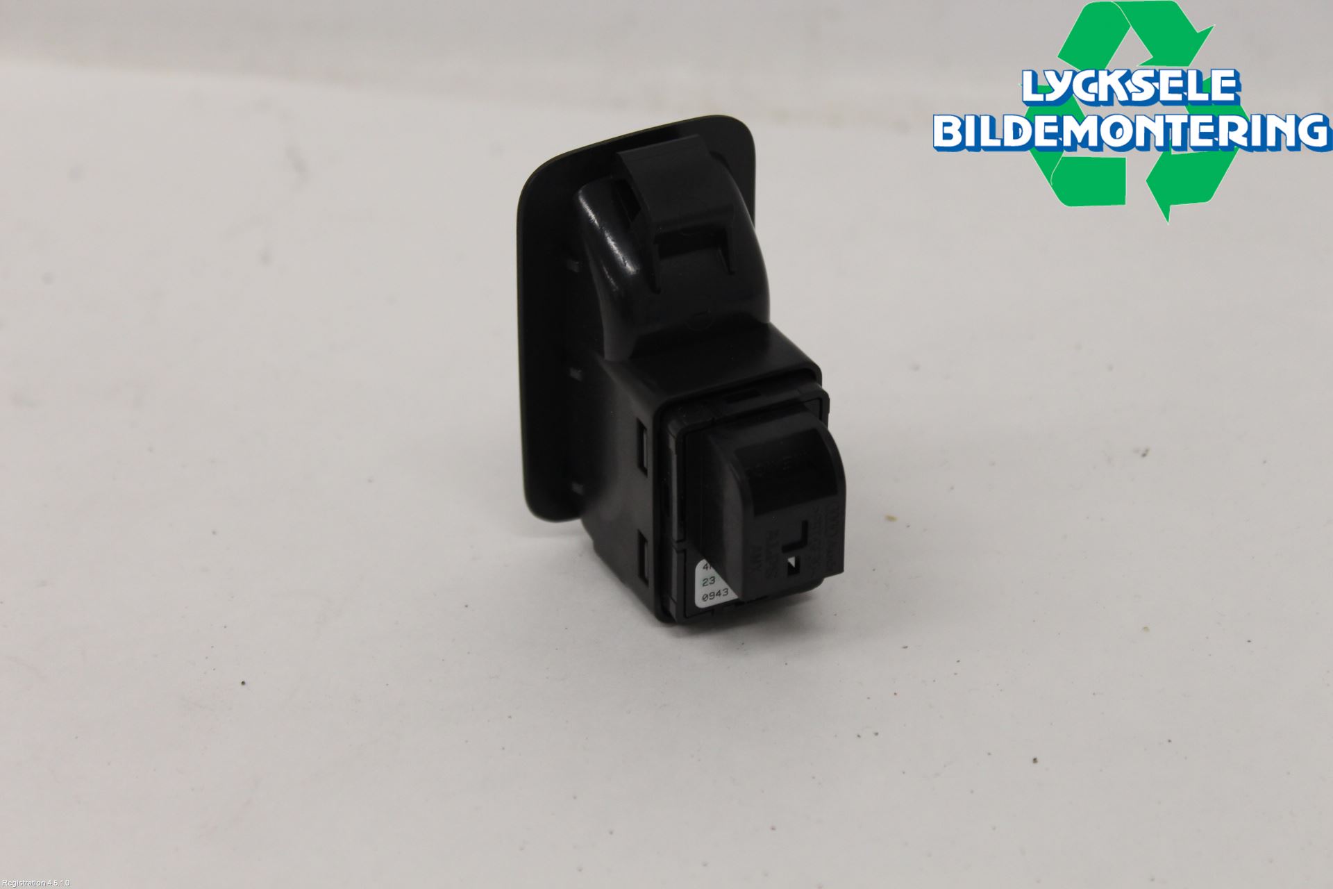 Audi A4/S4 B9 20- Strömställare Baklucka