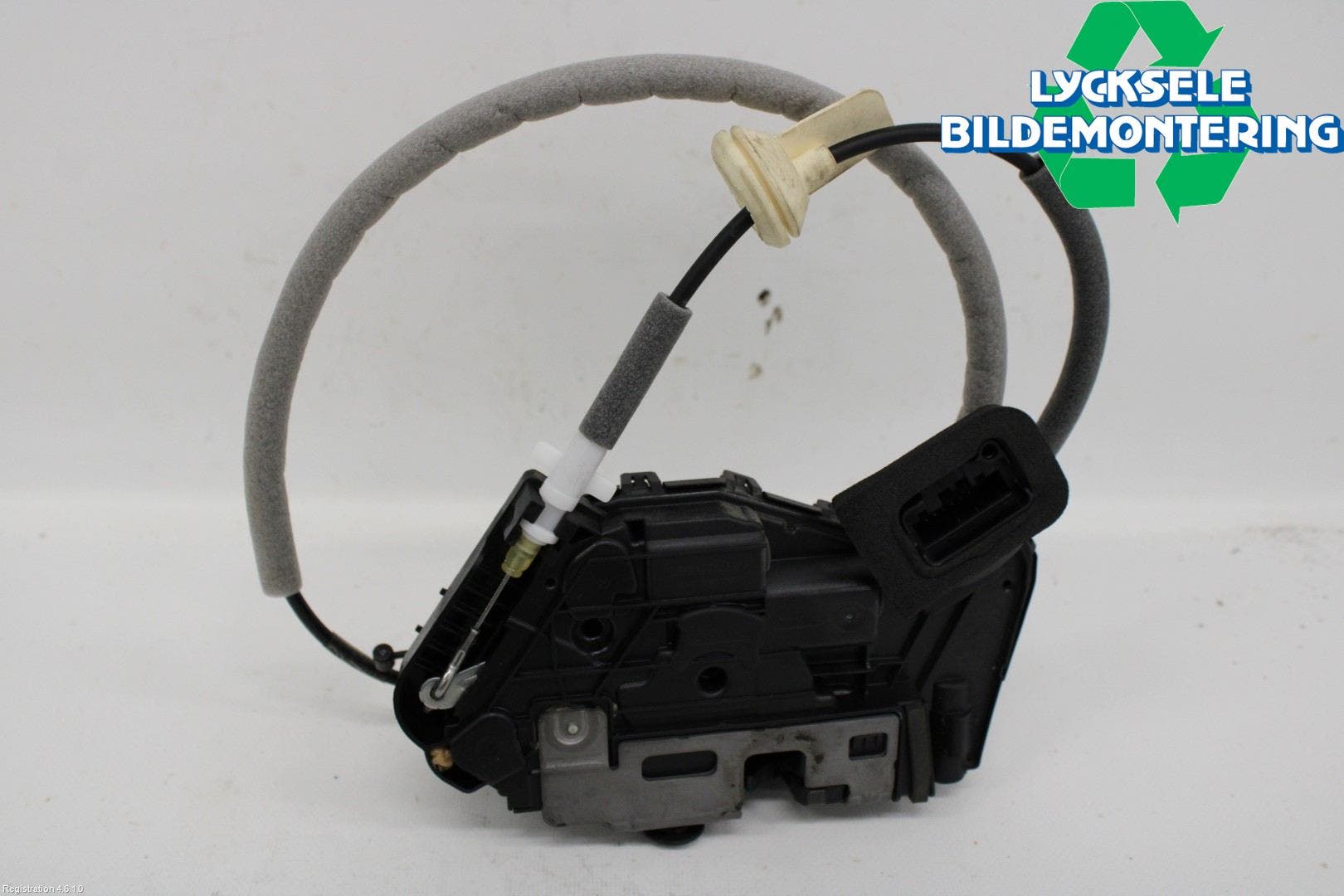 CUPRA BORN 22- Låskista-Dörrlås