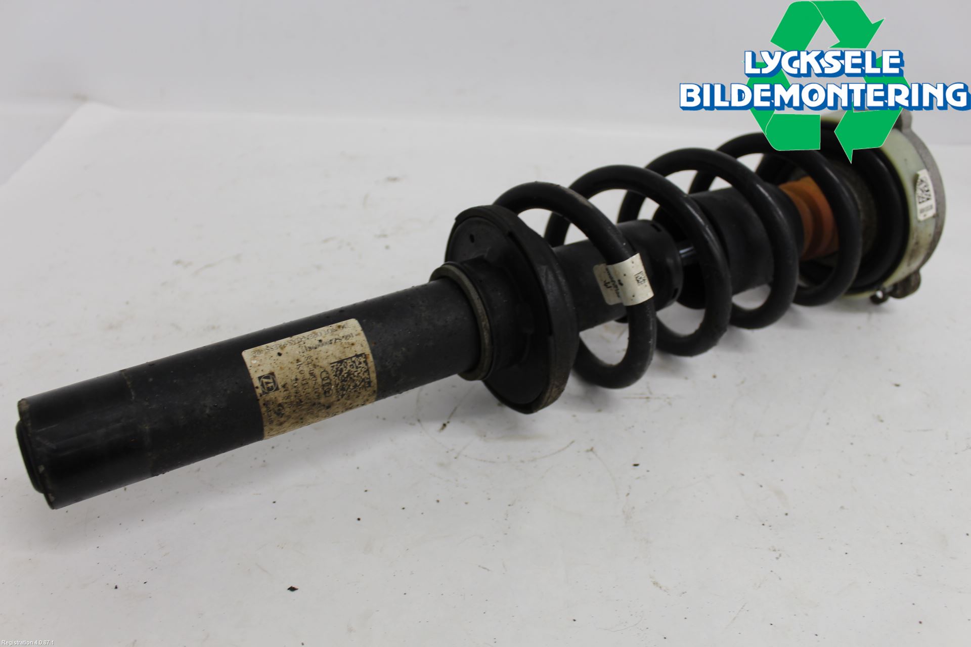 Audi A6 F2/C8 19- Fjäderben Fram Höger