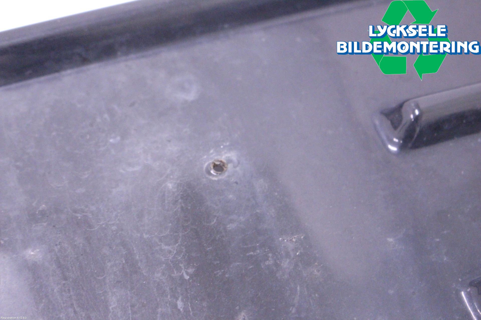 Ford KUGA 13-16 Skylthållare