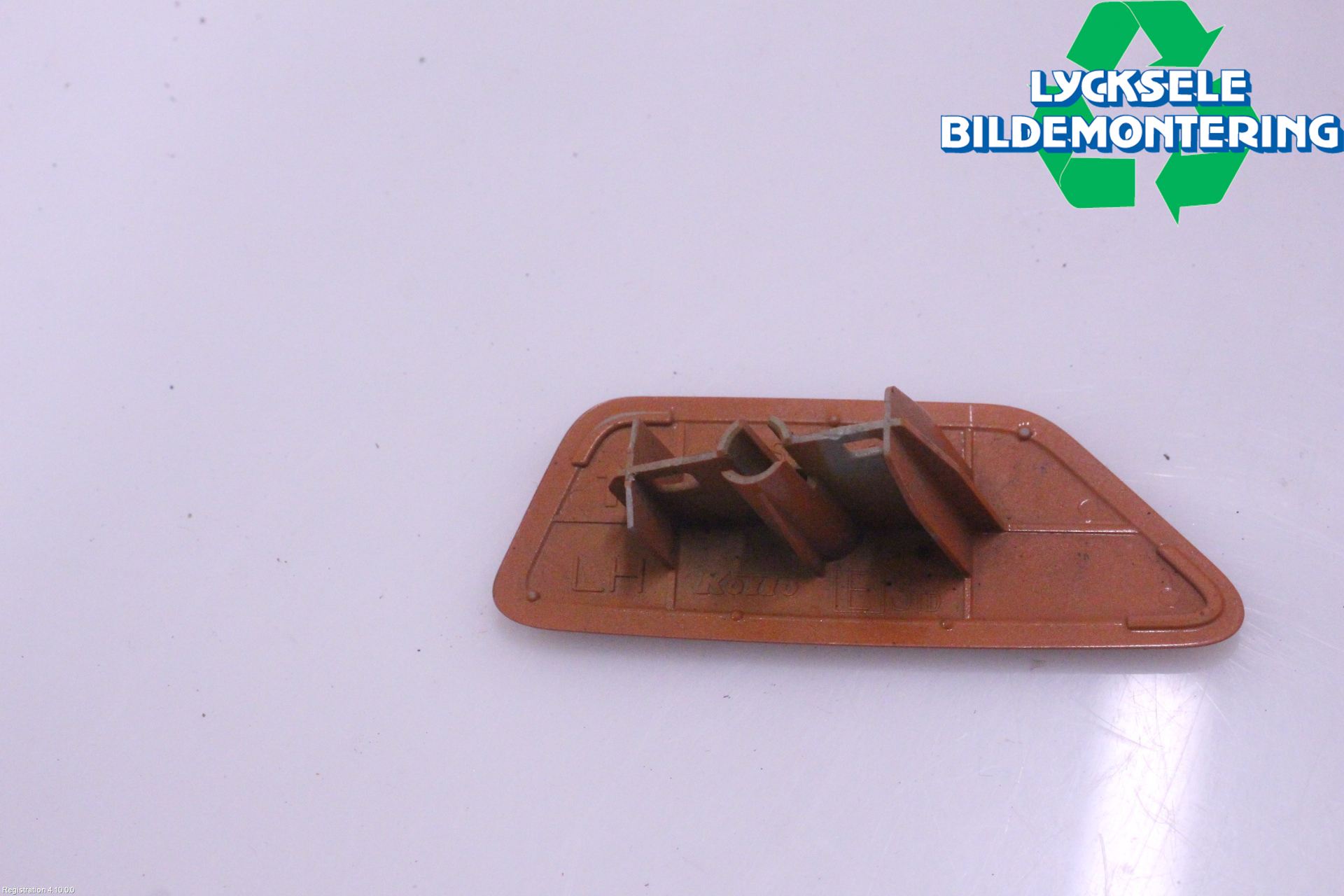 Subaru XV 12-17 Spolarmunstycke Strålkastare