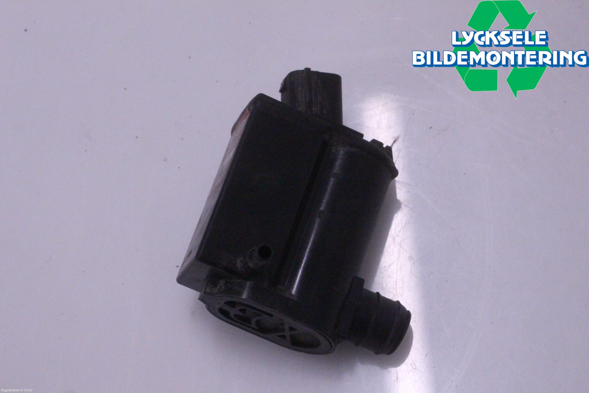 Kia SORENTO 10-14 Spolarpump Vindruta