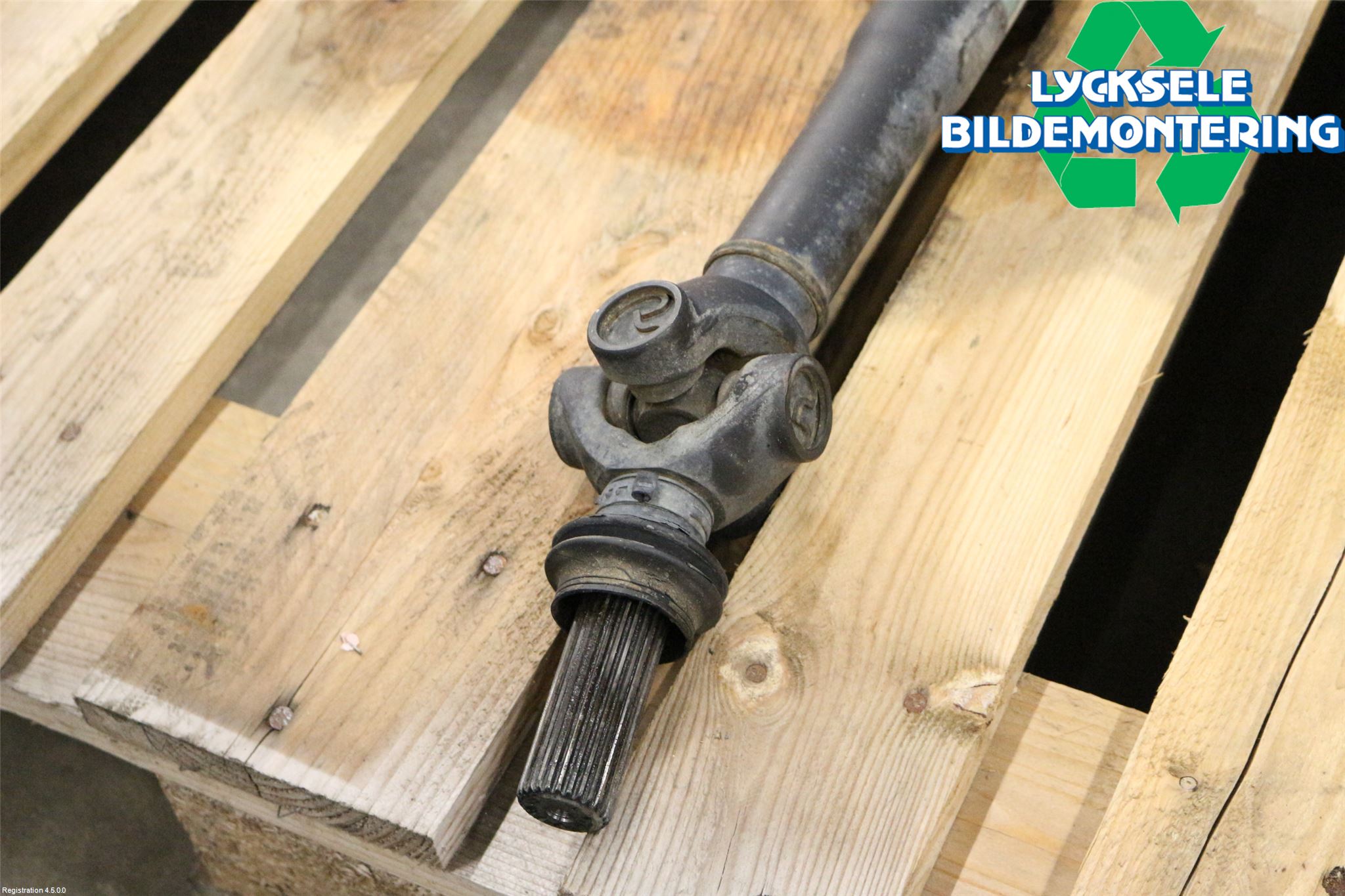 Ford EXPLORER 93-23 Mellanaxel Främre 4Wd