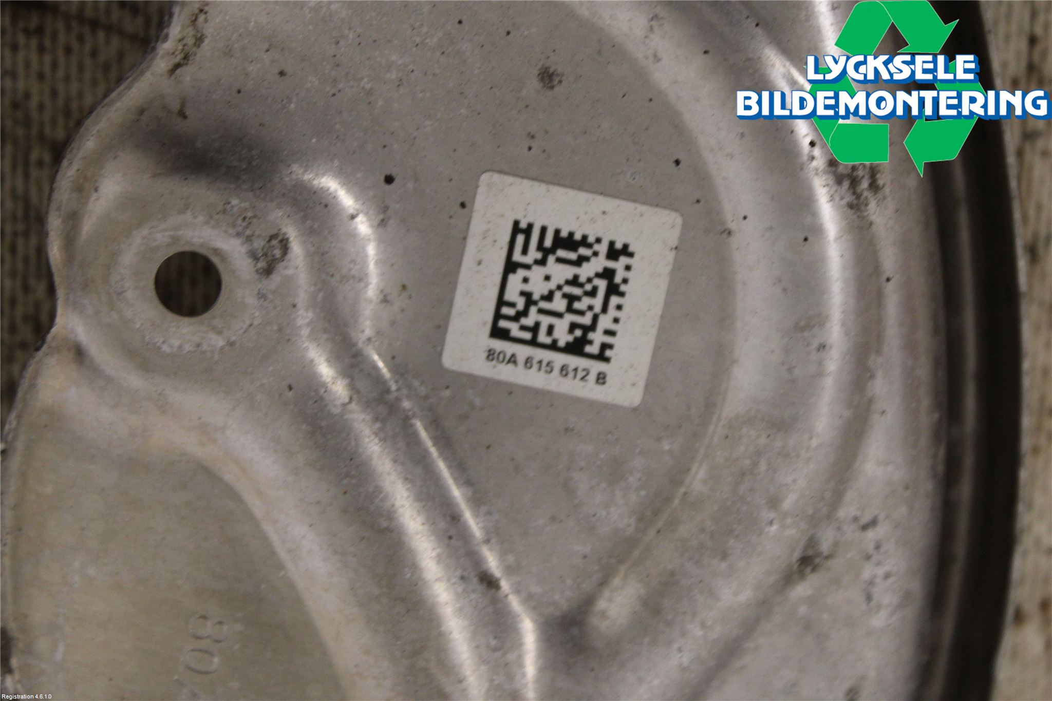 Audi A6 F2/C8 19- Bromssköld Bak