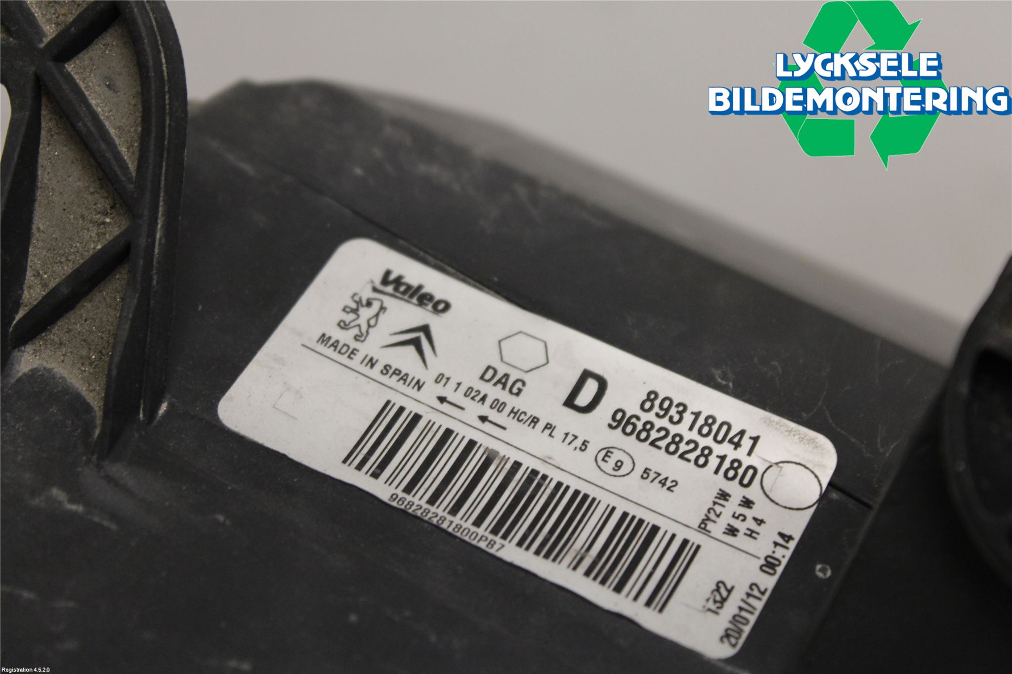 Citroen BERLINGO 08-18 Strålkastare Höger