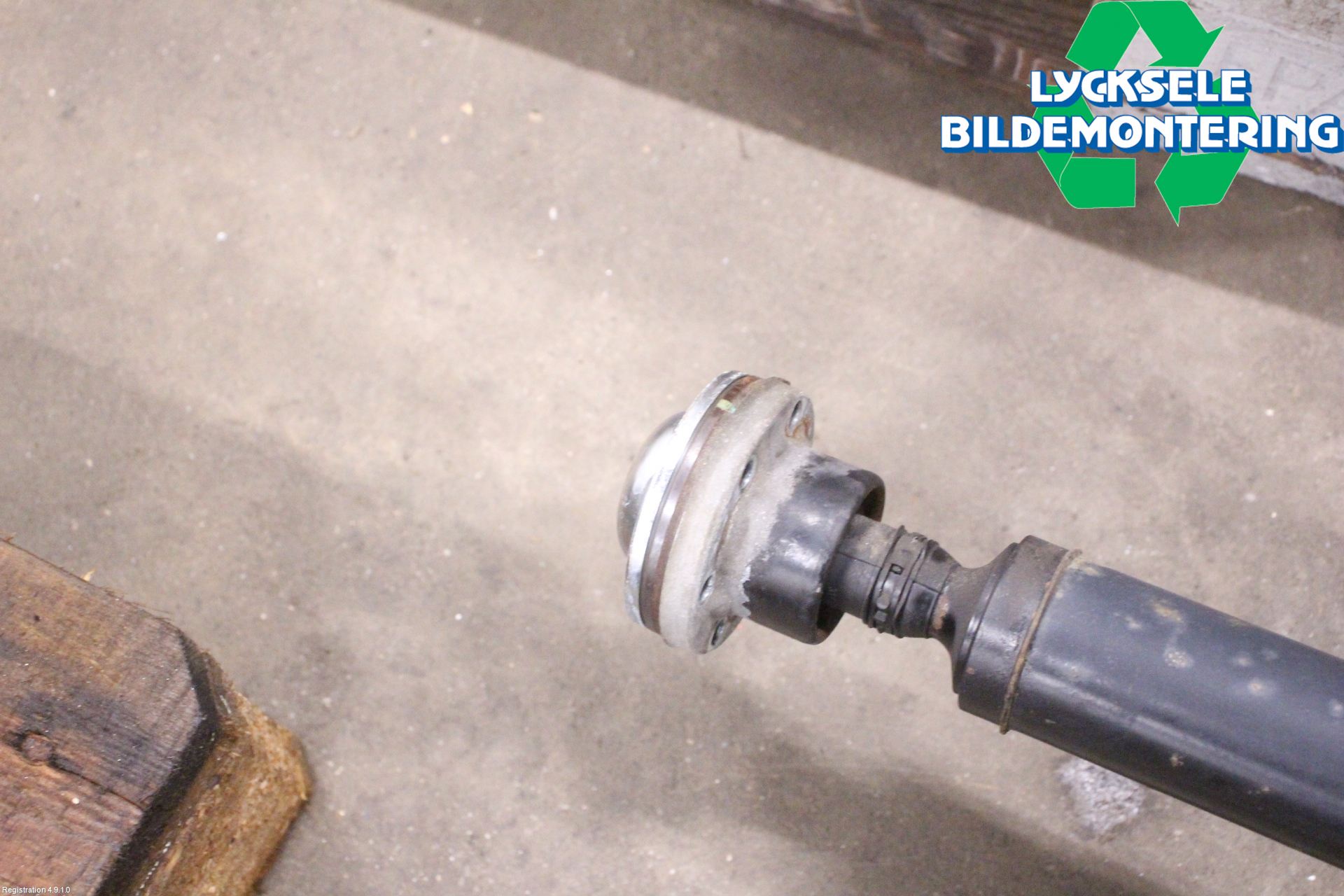 Volvo XC60 14-17 Mellanaxel Komp