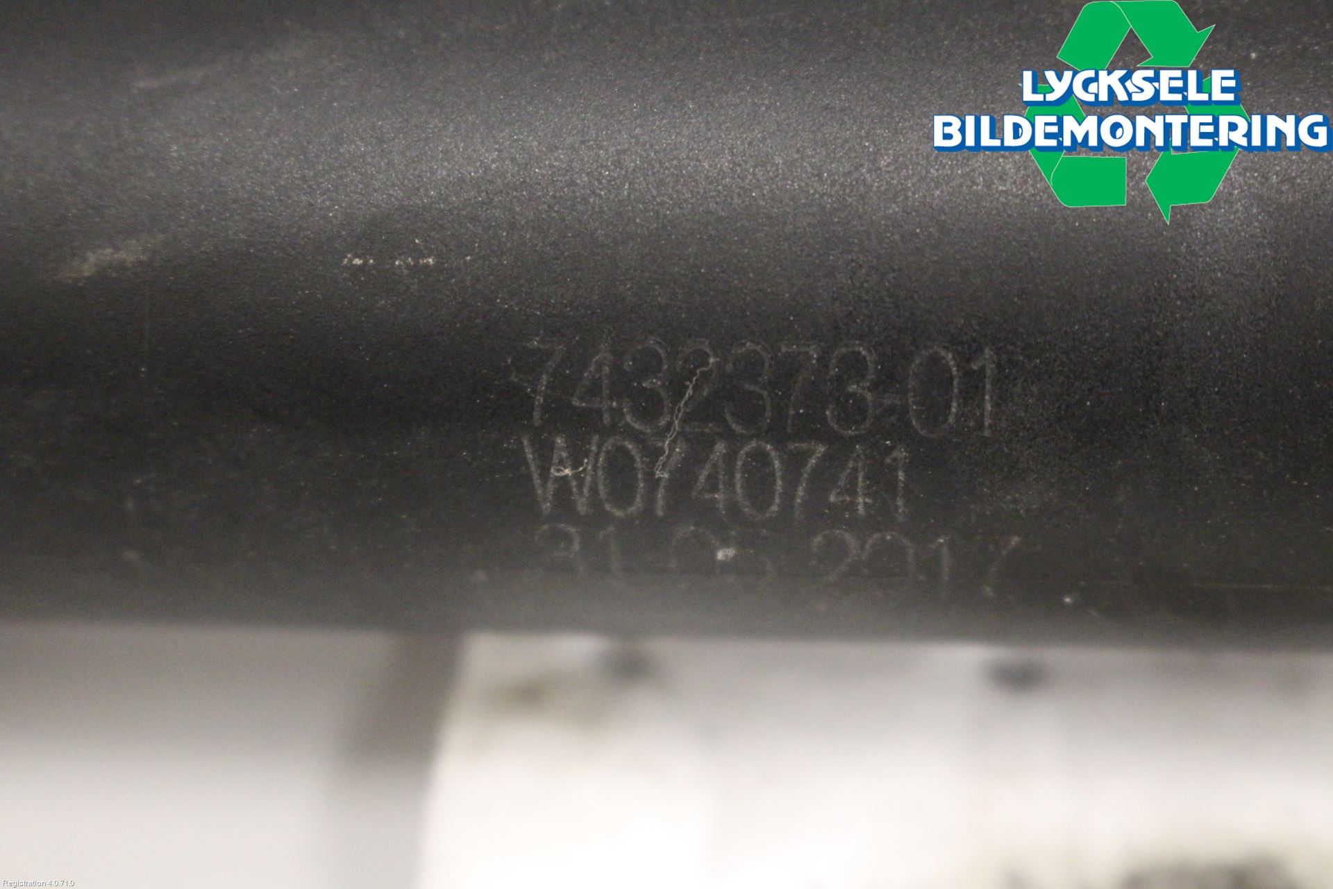 BMW 3 F30/F31/F80 12-19 Bakluckeöppnare Automatisk