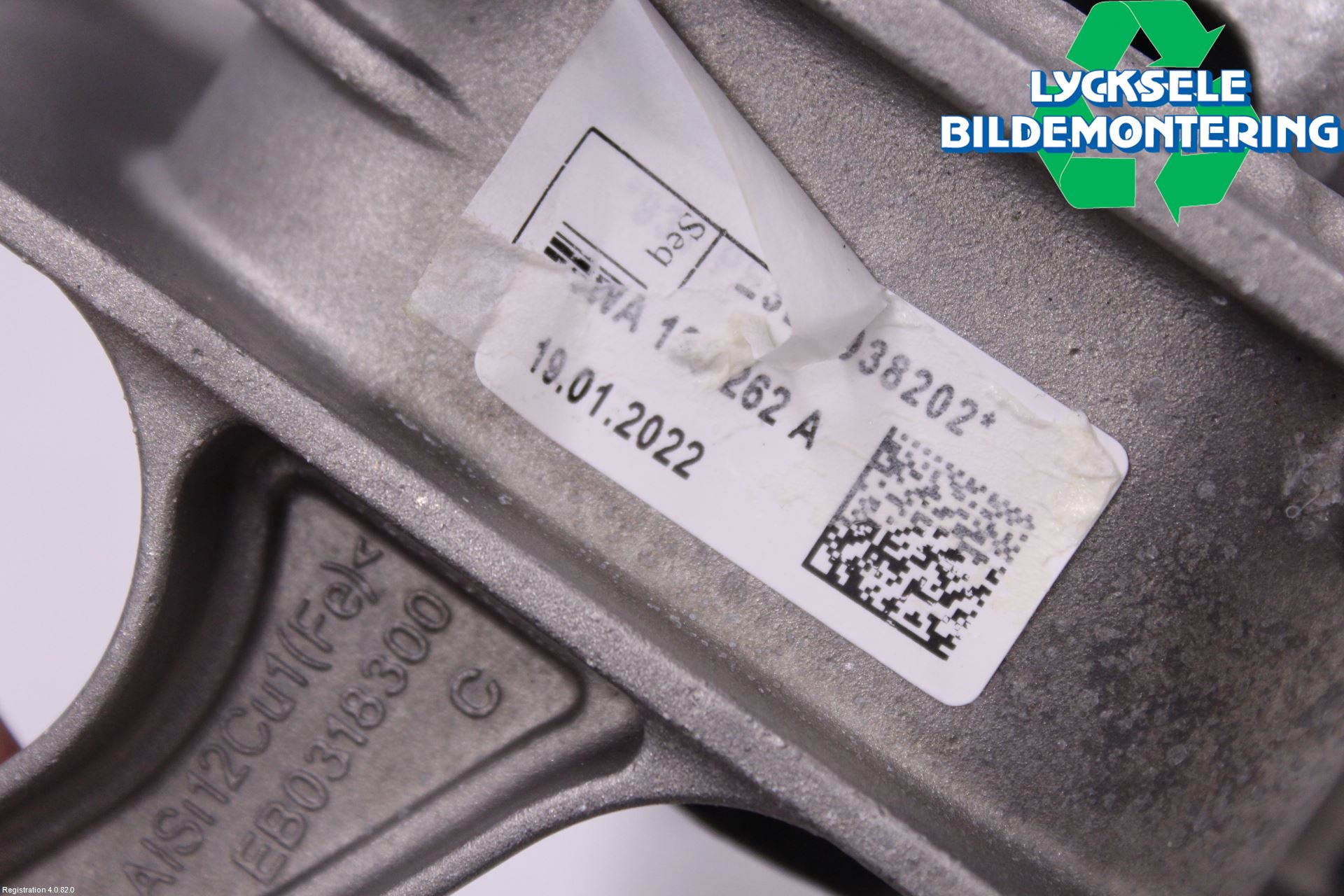 Volkswagen VW T-ROC 18- Motorfäste