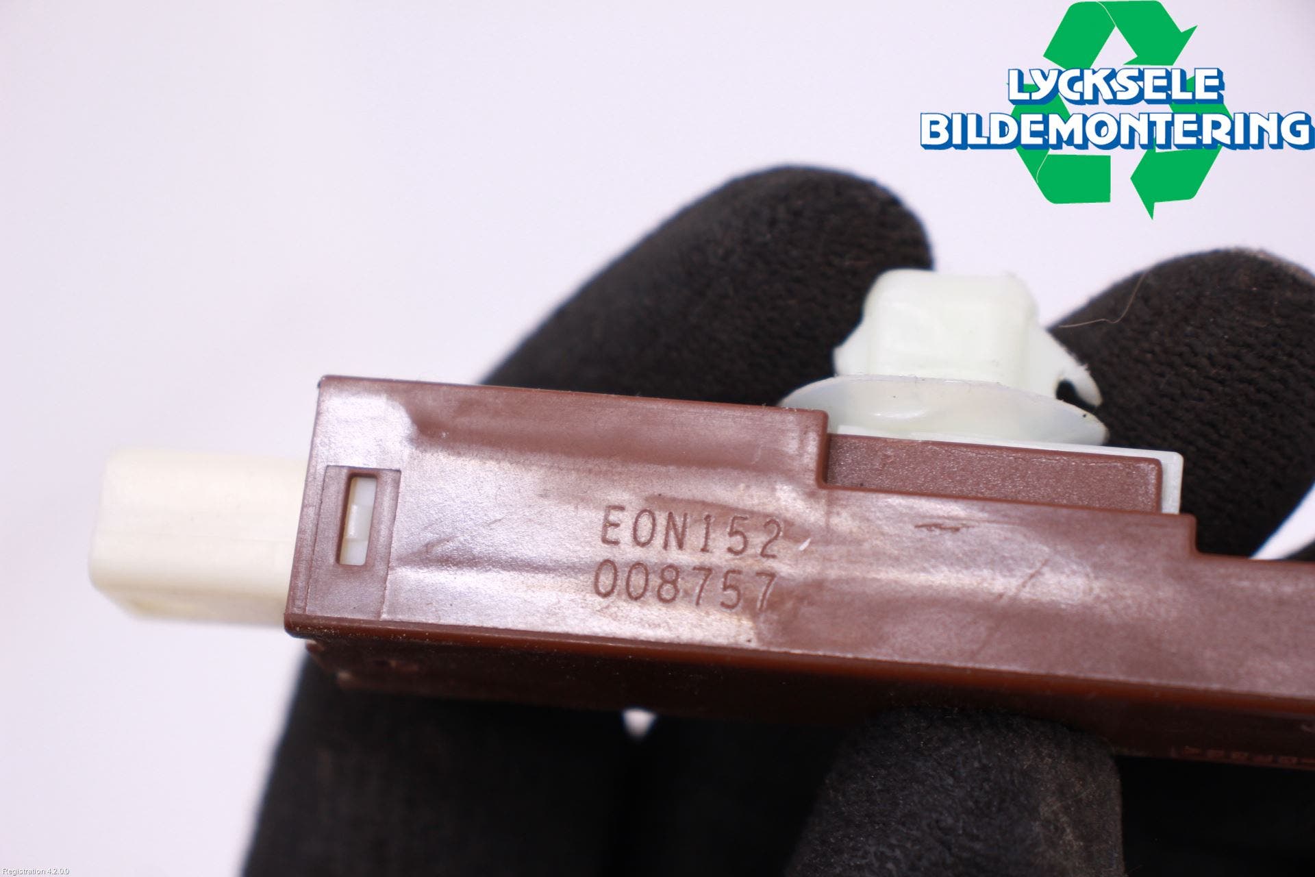 Toyota RAV4 19- Antenn El