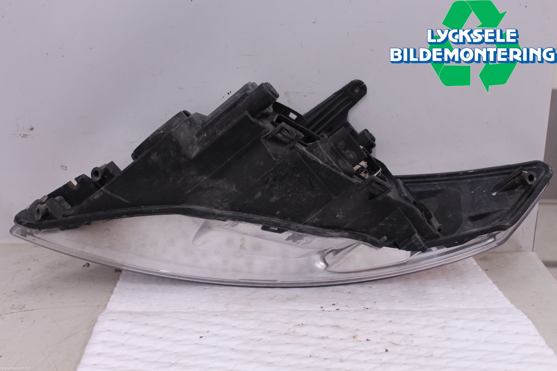 Ford MONDEO 07-15 Strålkastare Höger