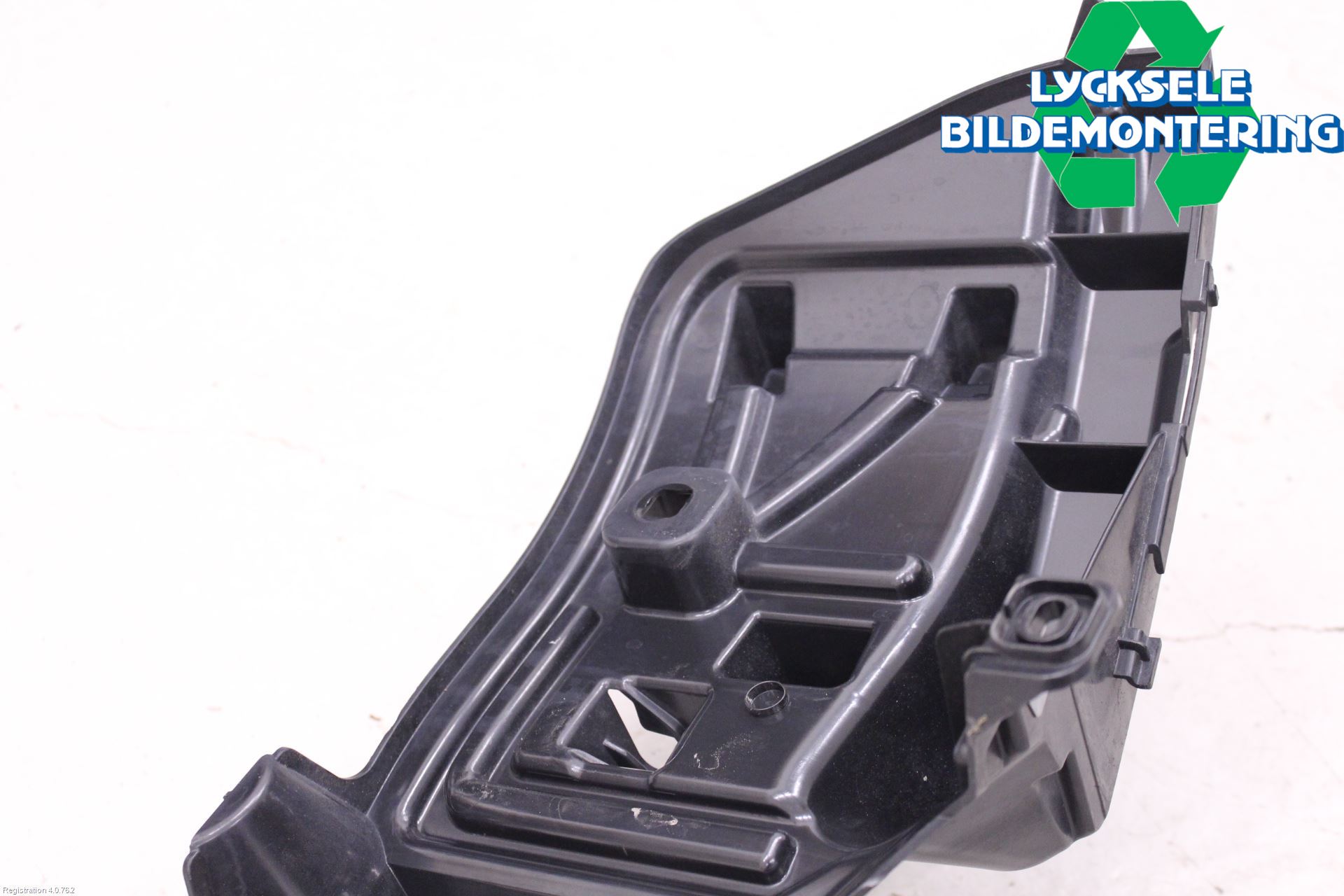 BMW 6 GRAN COUPÉ F06 12-19 Stötfångardel Bak Mitt