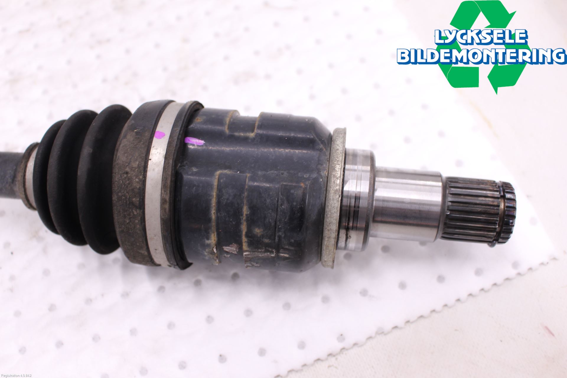 Toyota AURIS 13-19 Drivaxel Fram Vänster