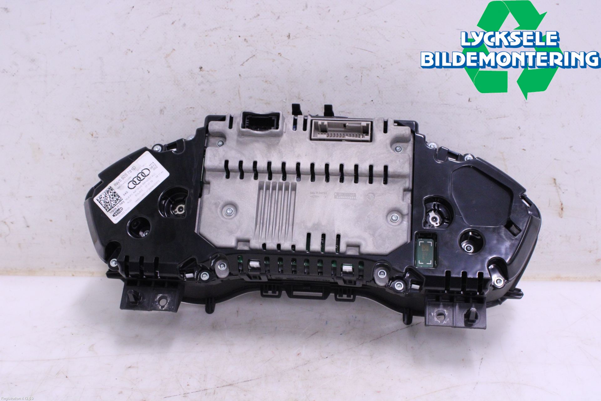 Audi A4/S4 B9 20- Instrument Komb