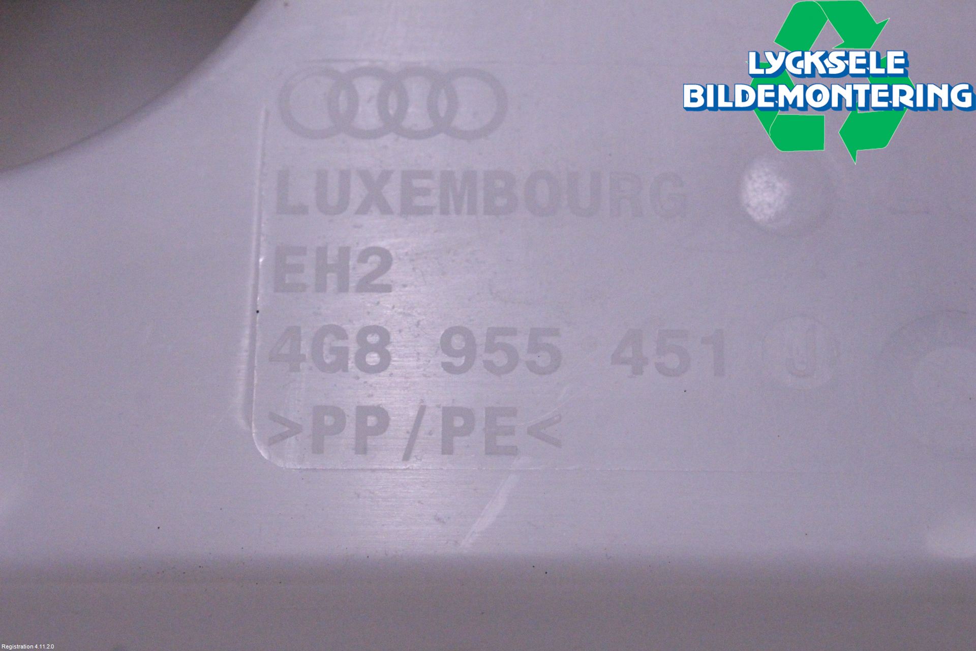 Audi A6 ALLROAD 12-18 Spolartank Vindruta-Strål