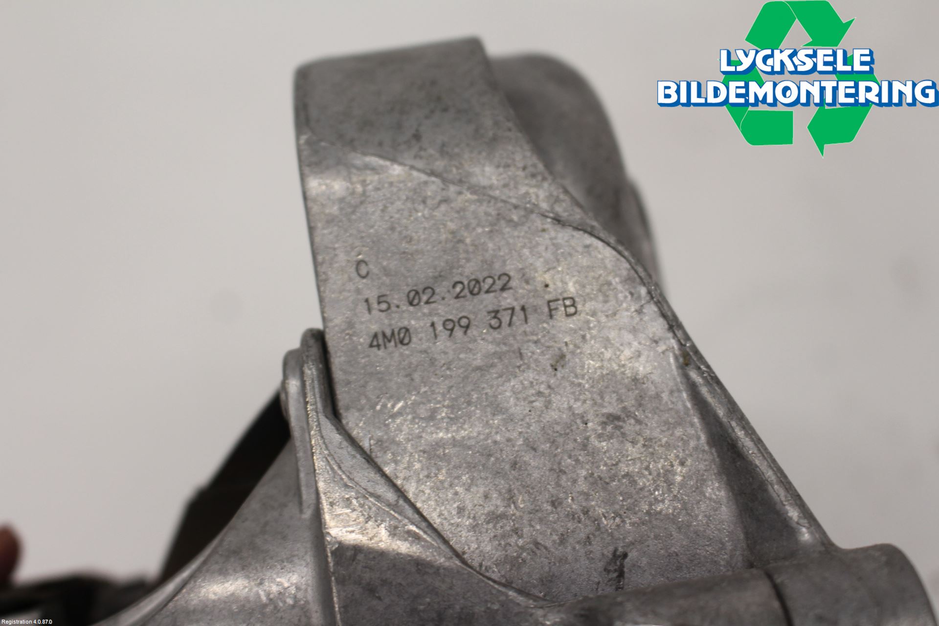 Audi A6 F2/C8 19- Motorkudde