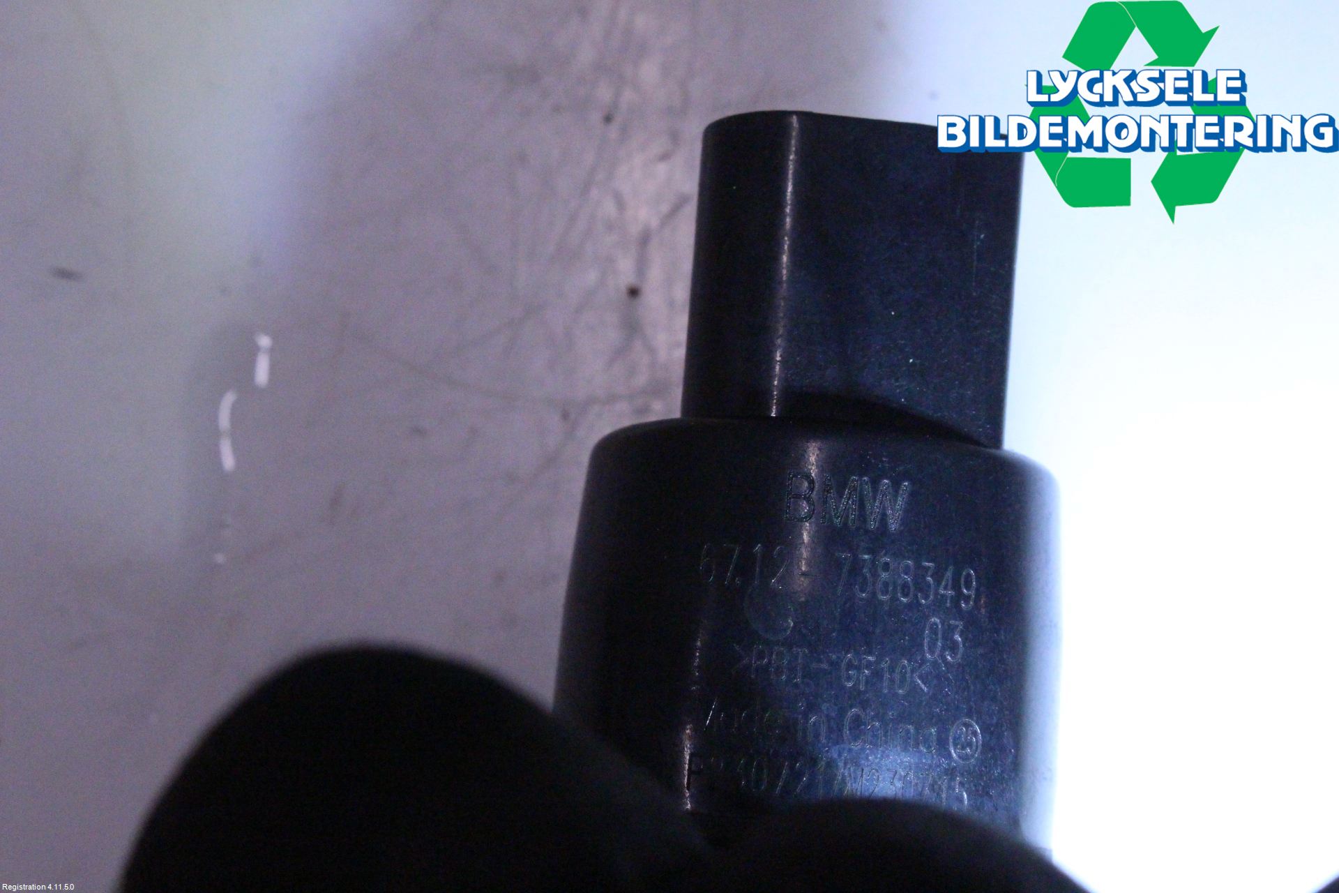 BMW 5 G30/G31/F90 17-23 Spolarpump Vindruta