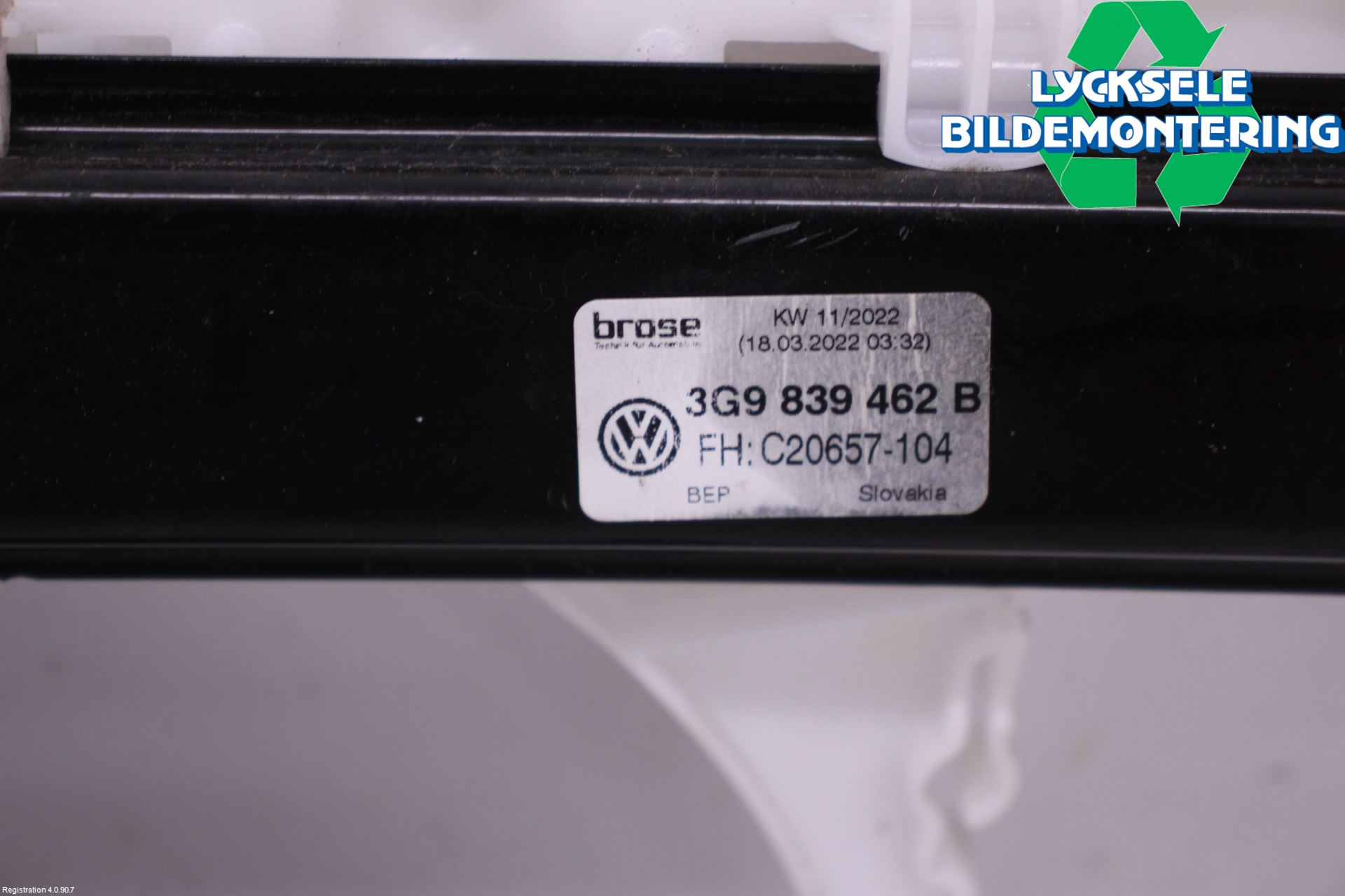 Volkswagen VW PASSAT 20-24 Fönsterhissmekanism