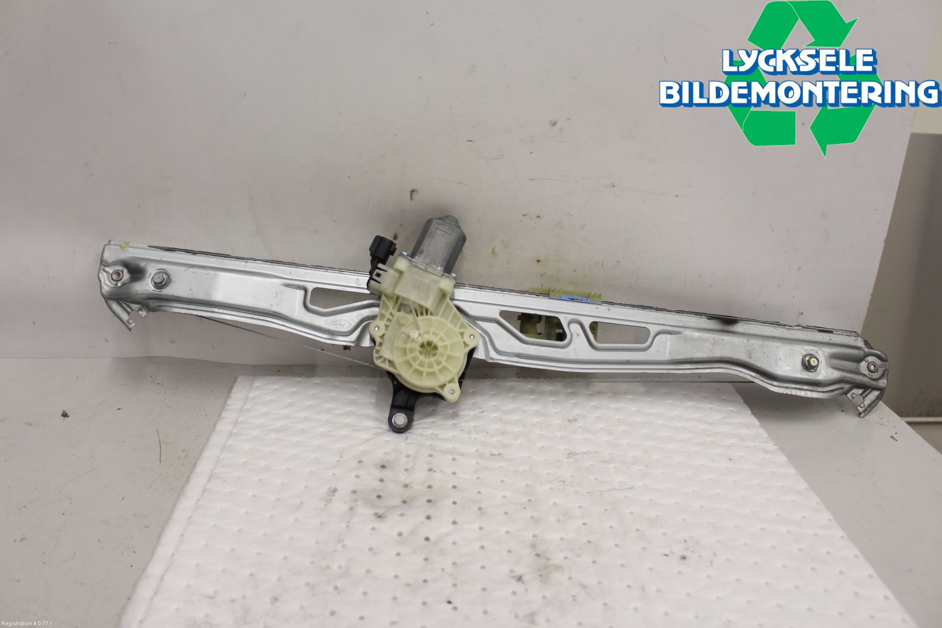 Ford TRANSIT SKÅP/BUSS 14-22 Fönsterhiss El Kompl