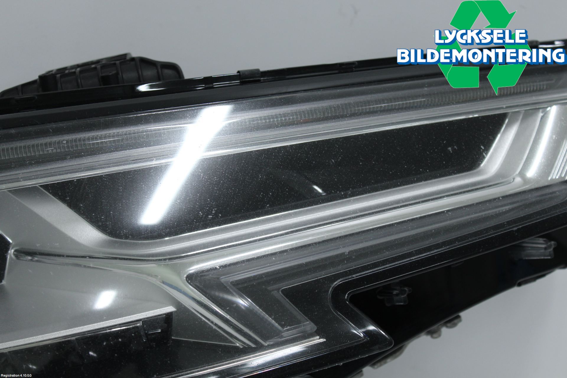 Audi A4/S4 B9 16-19 Strålkastare Höger
