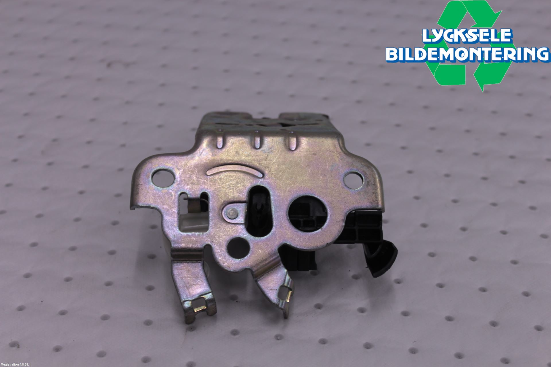 Audi A8/S8 4H 10-17 Låskista Baklucka