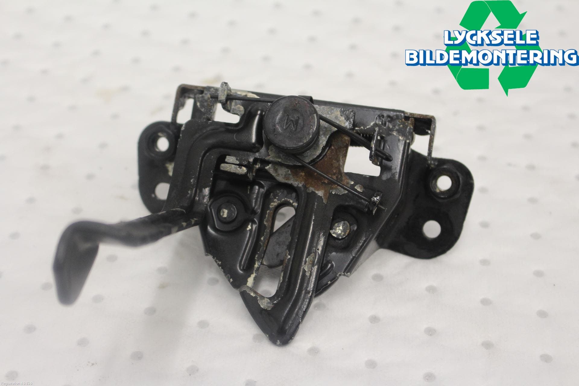 Kia CEED 12-18 Huvlås