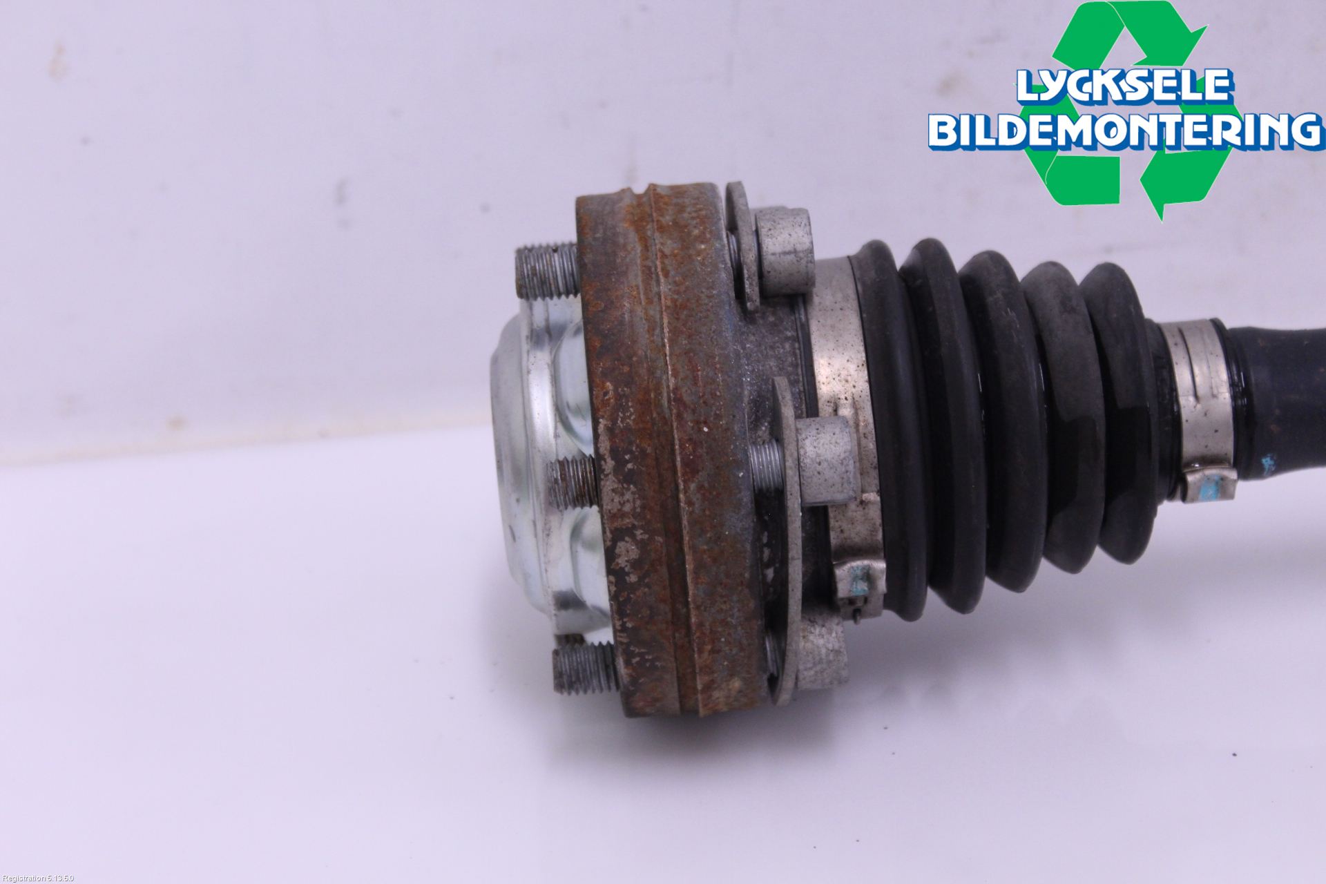 Volkswagen VW TRANSP/CARAVELLE (T6) 16-22 Drivaxel Bak Vänster