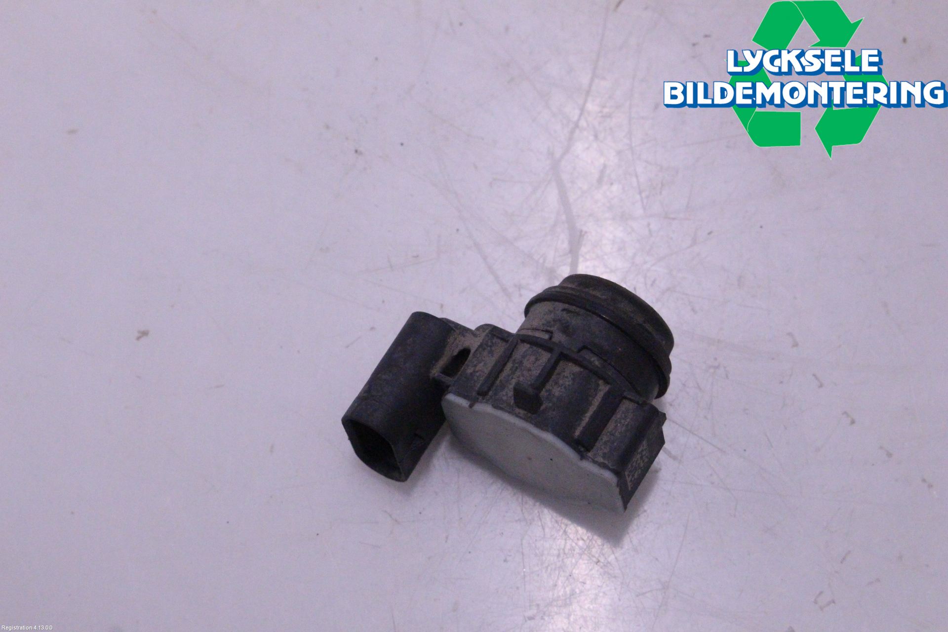BMW 1 F20/F21 11-19 Parkeringshjälp Backsensor
