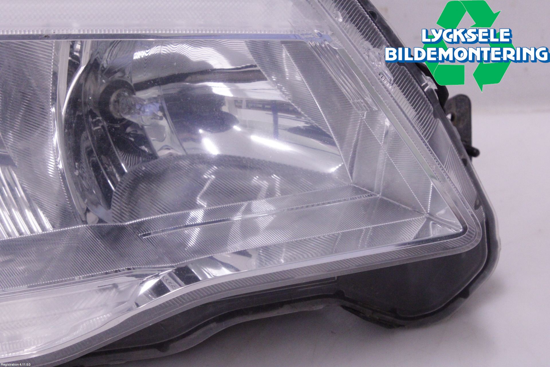 Subaru FORESTER SJ 13-18 Strålkastare Höger
