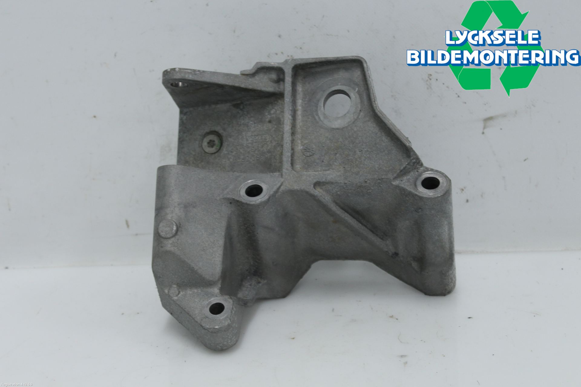 Volvo XC70 08-13 Motorkudde